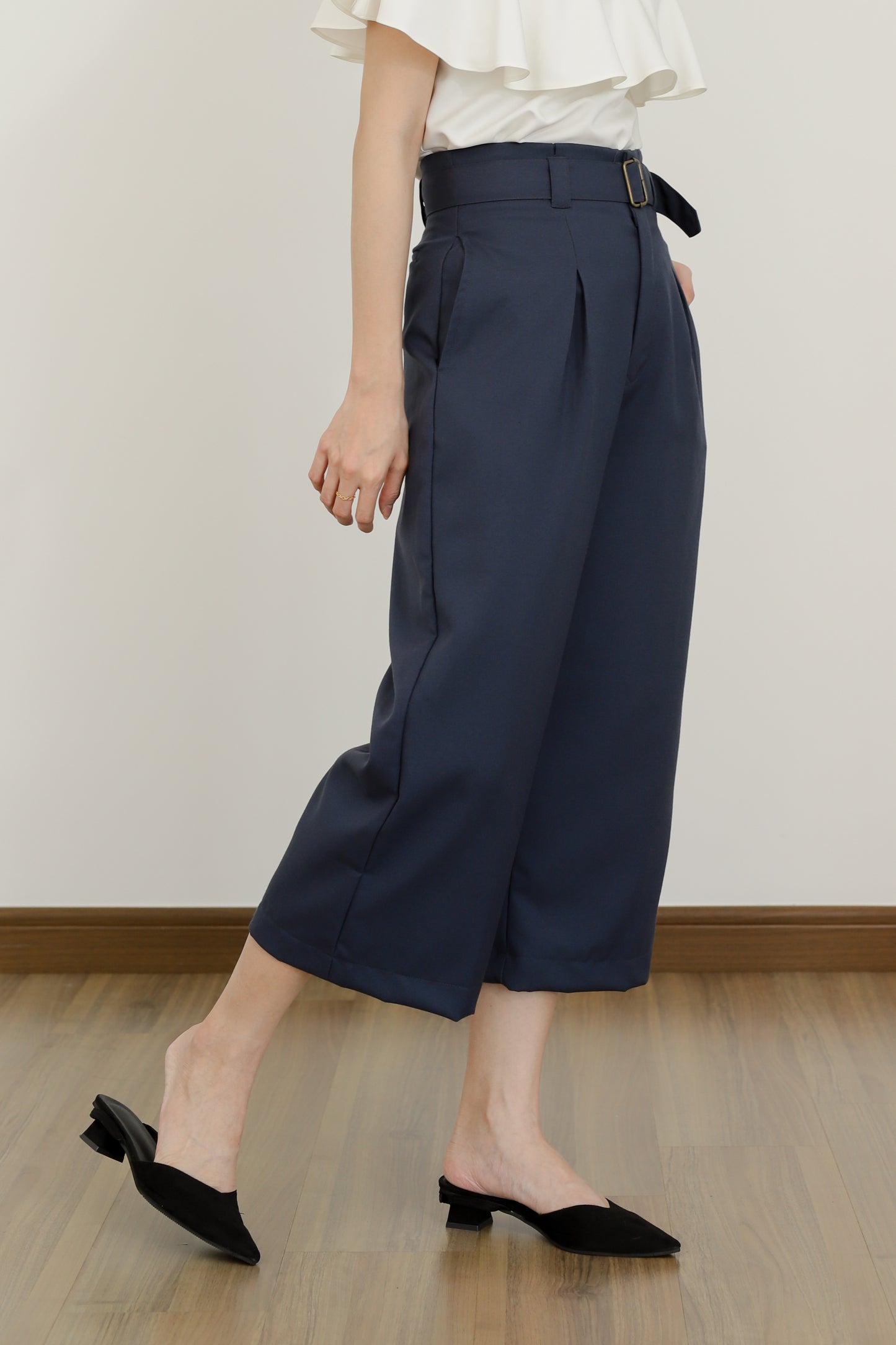 Ashe Wide Leg Cropped Pants - Blue