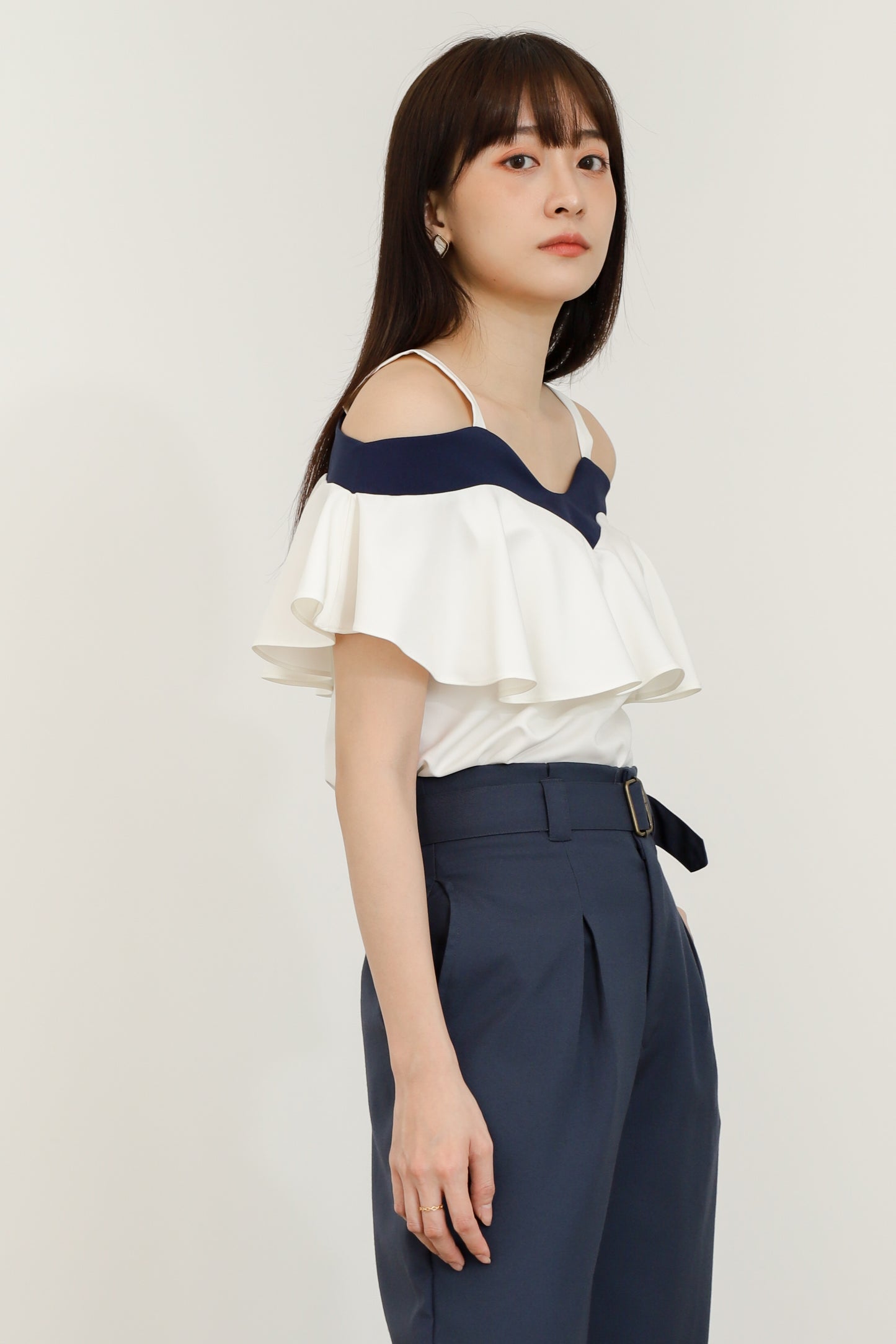 Winifred Ruffle Top - White/Navy
