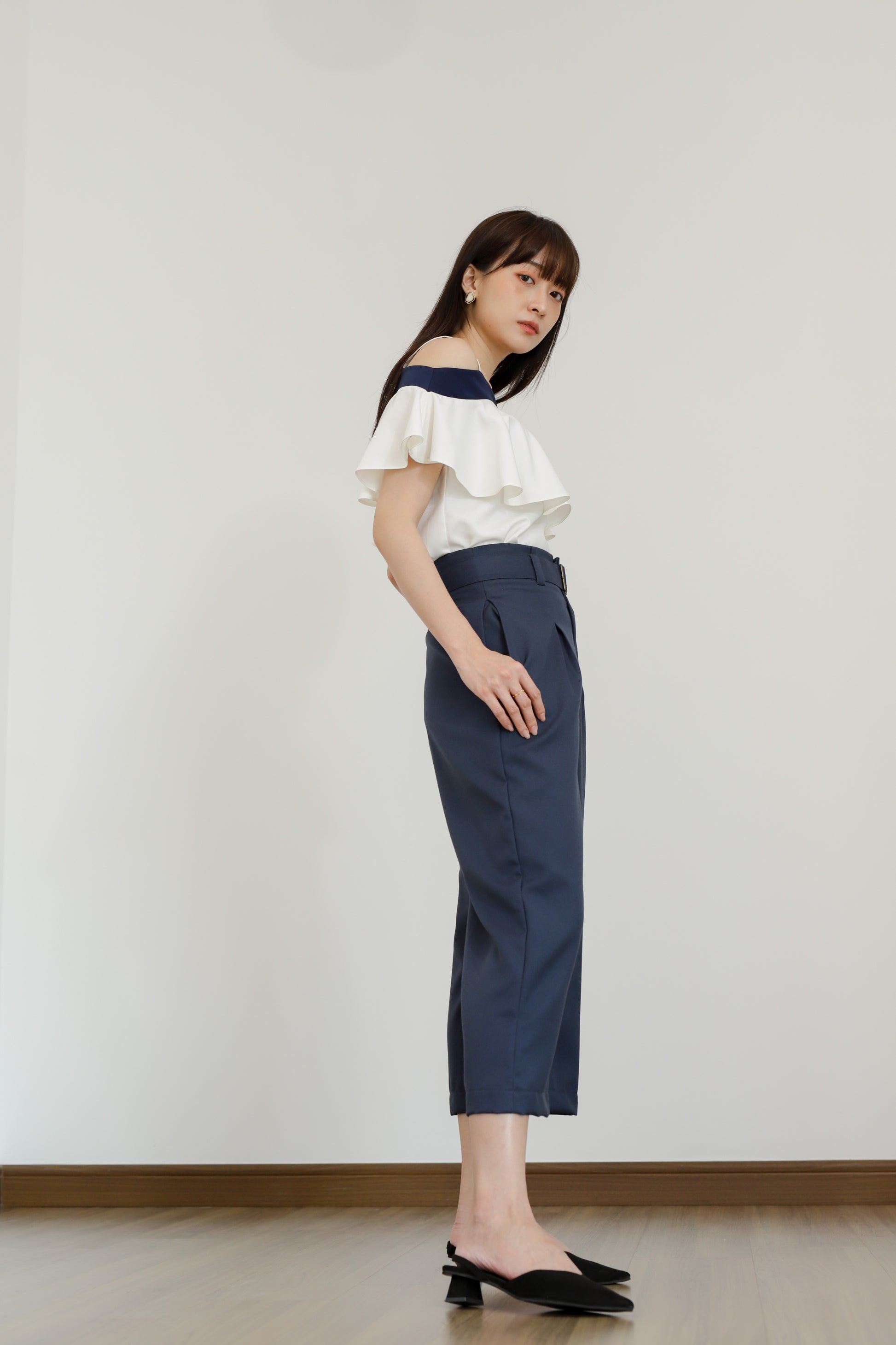 Ashe Wide Leg Cropped Pants - Blue