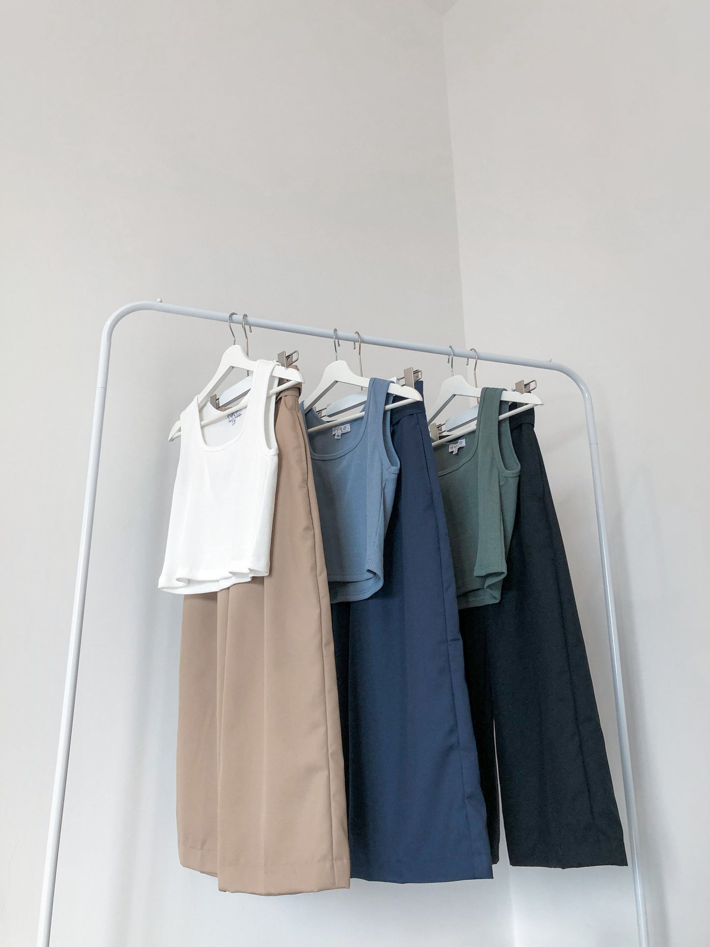 Ashe Wide Leg Cropped Pants - Blue