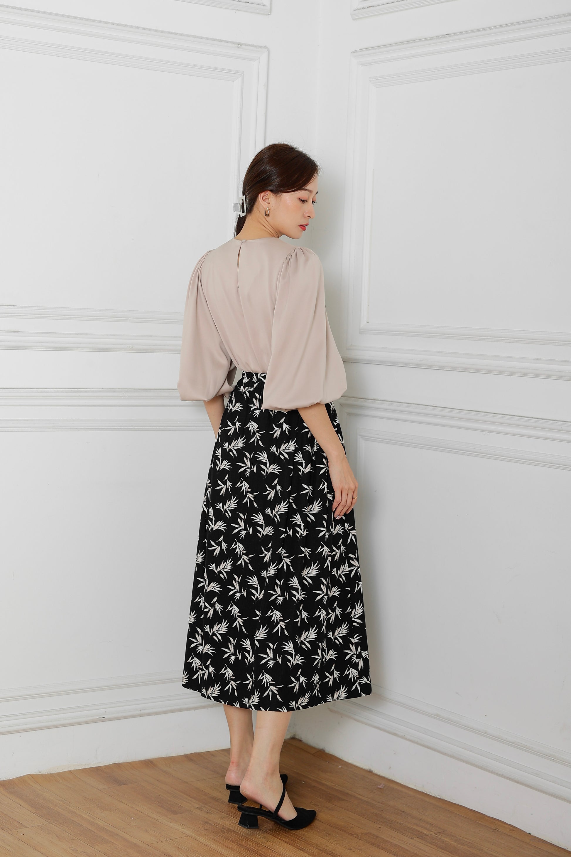 Lavonna Puff Sleeve Blouse - Beige