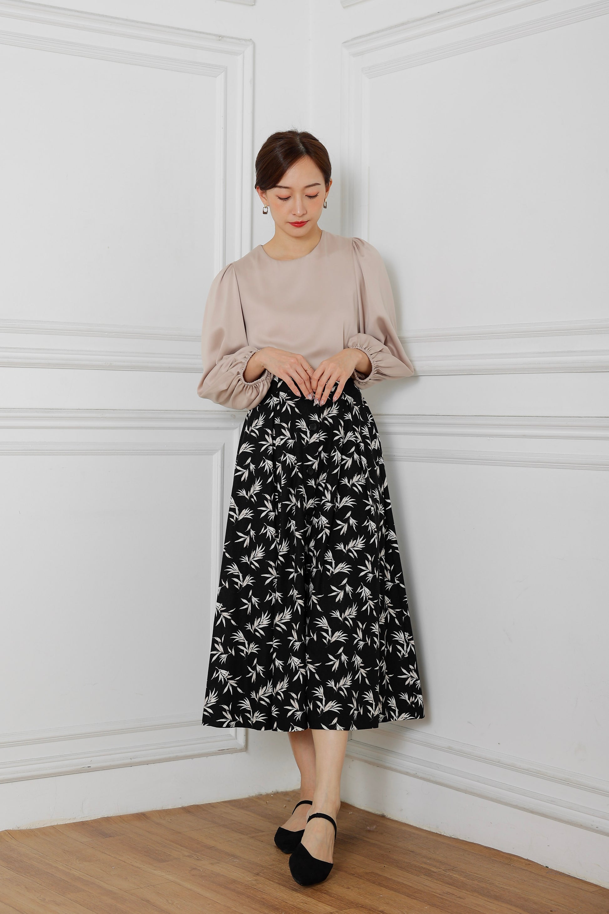 Lavonna Puff Sleeve Blouse - Beige