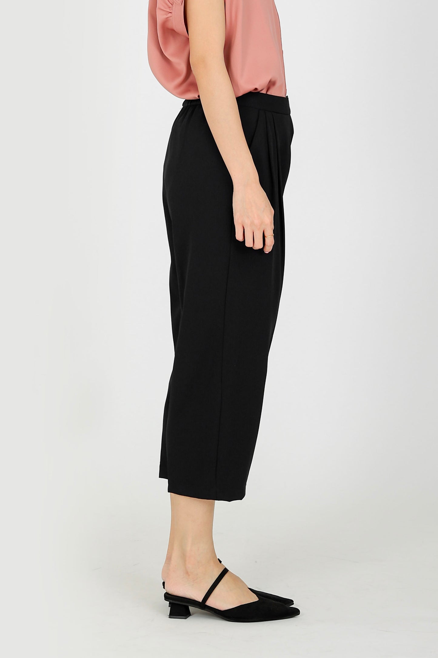 Liliy Extended Waistband Pant - Black
