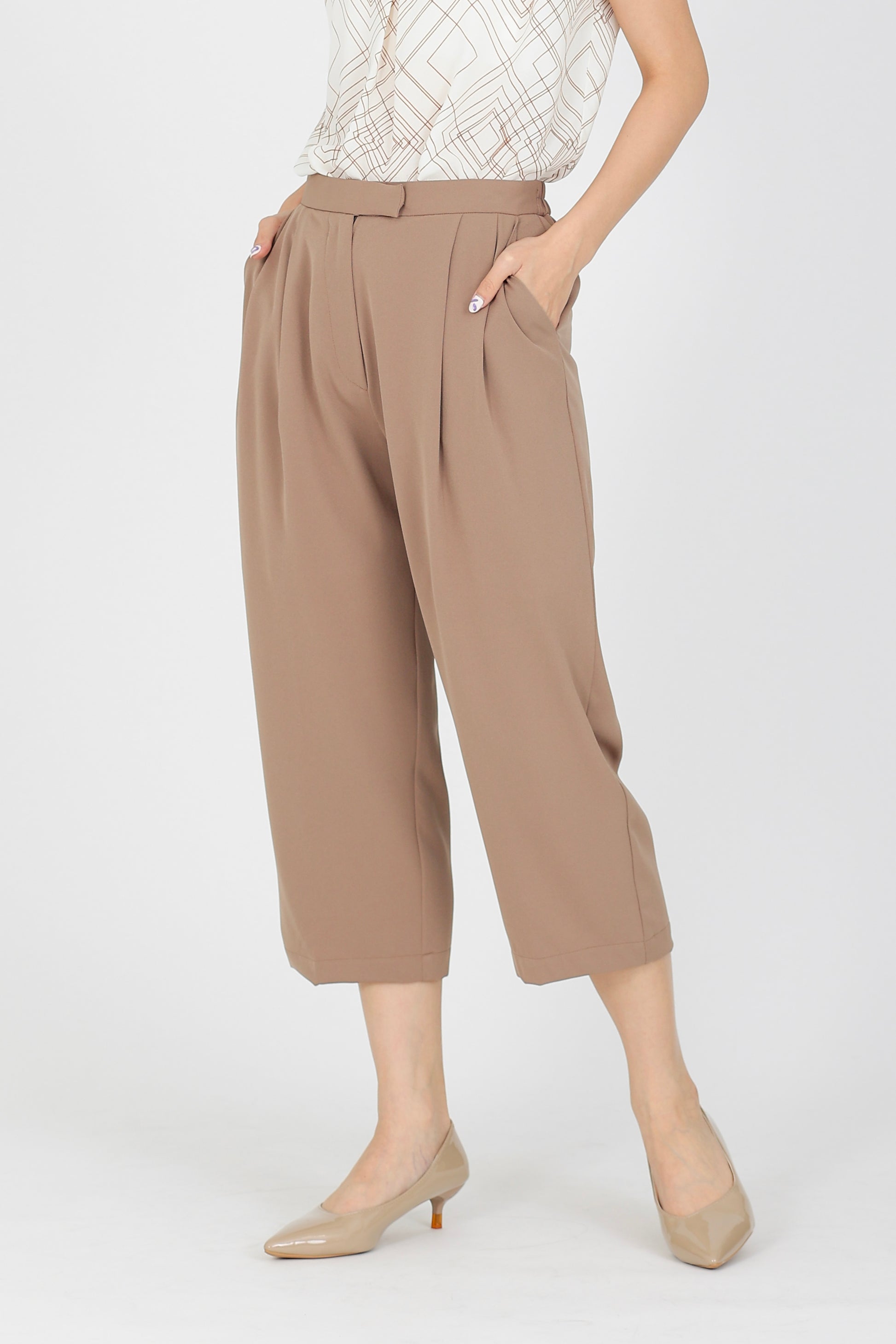 Liliy Extended Waistband Pant - Khaki