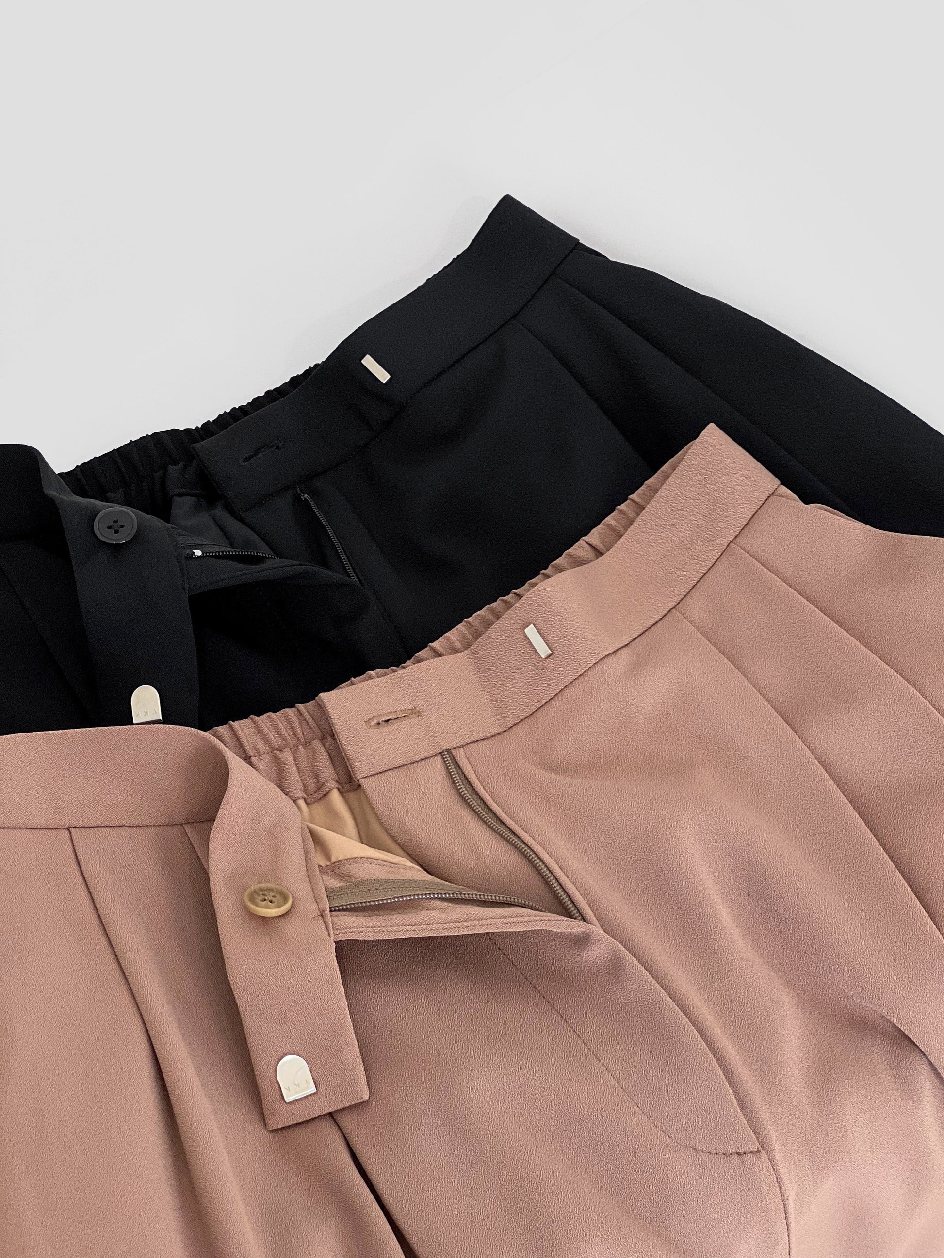 Liliy Extended Waistband Pant - Black