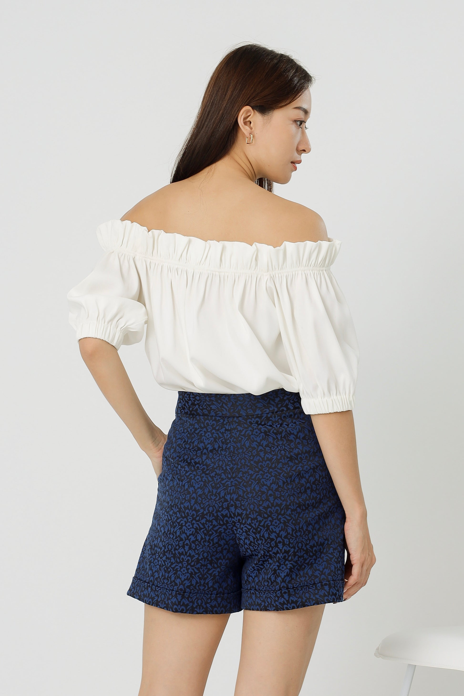 Lois Rolled Hem Shorts - Navy