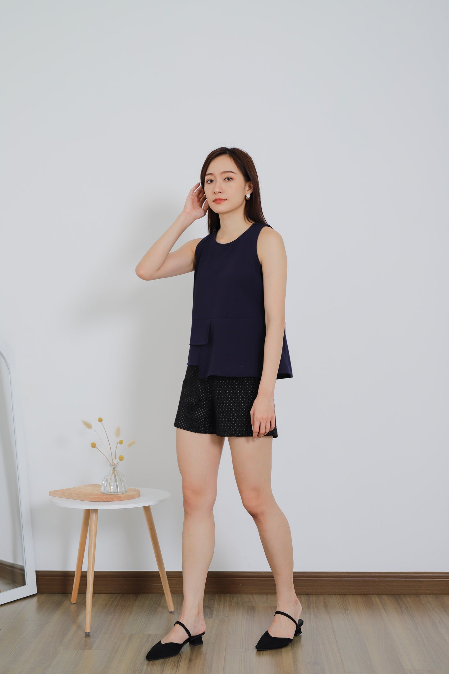 Mallory Asymmetric Hem Top - Navy