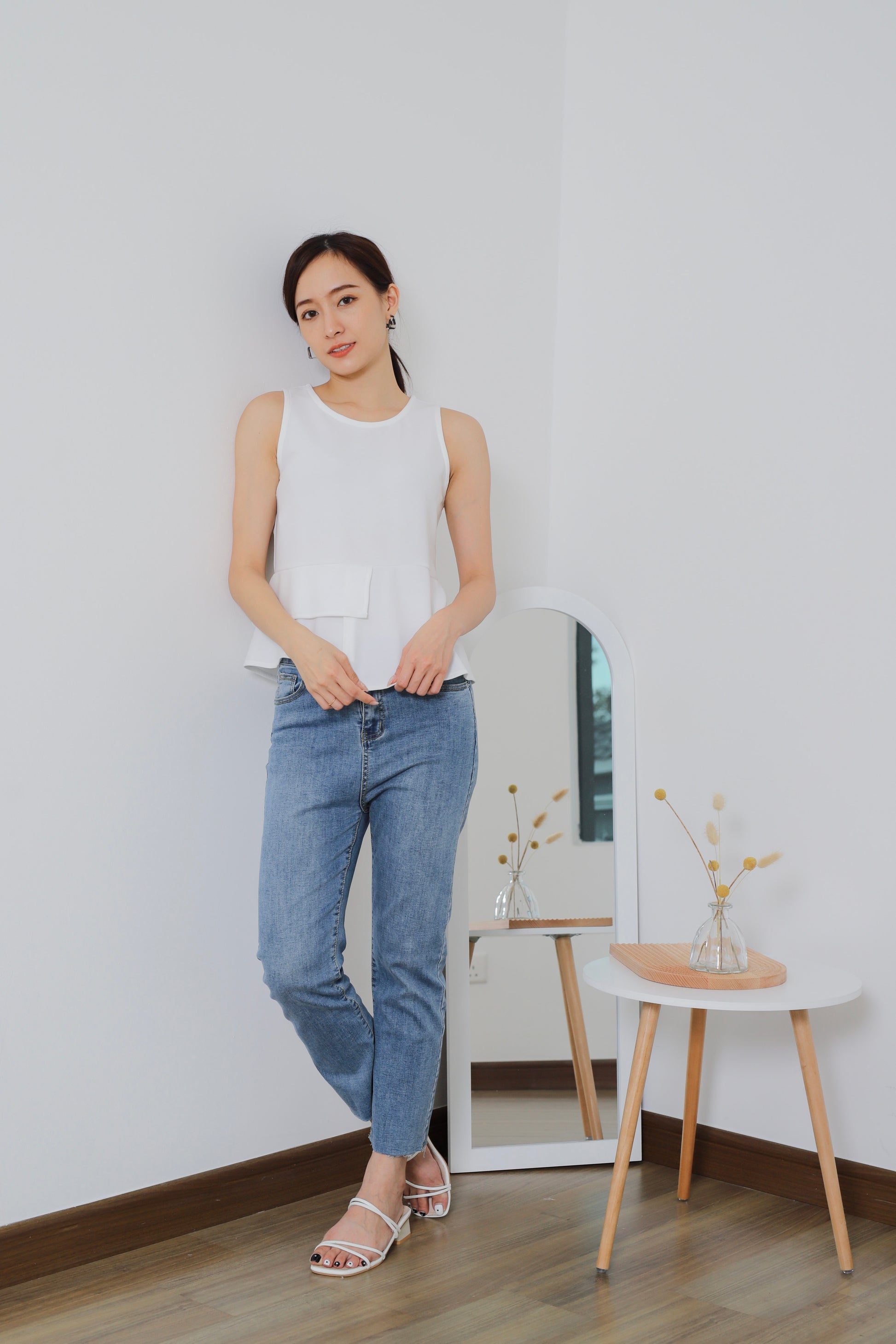 Mallory Asymmetric Hem Top - White