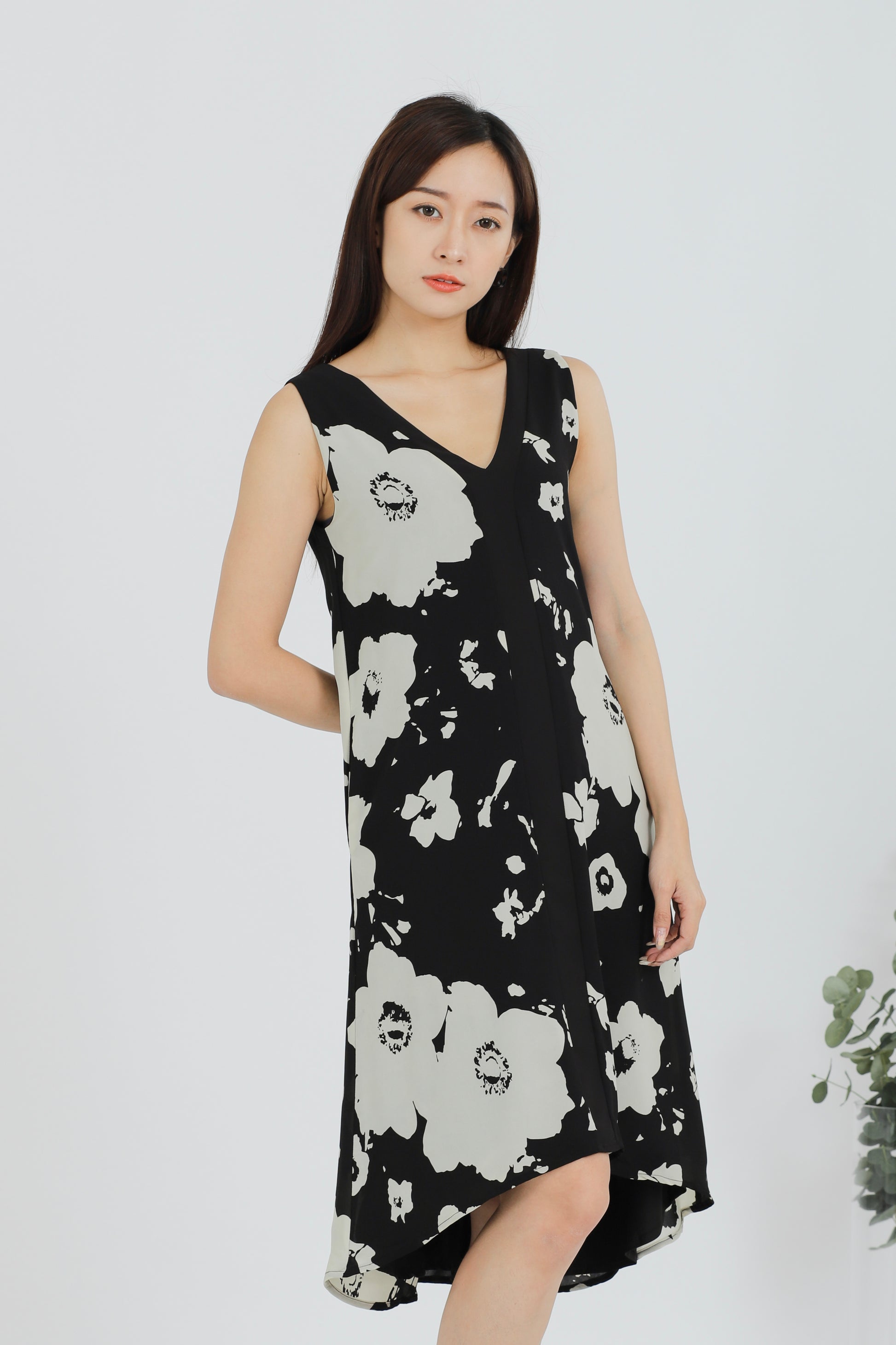 Rei Printed Shift Dress - Black Floral