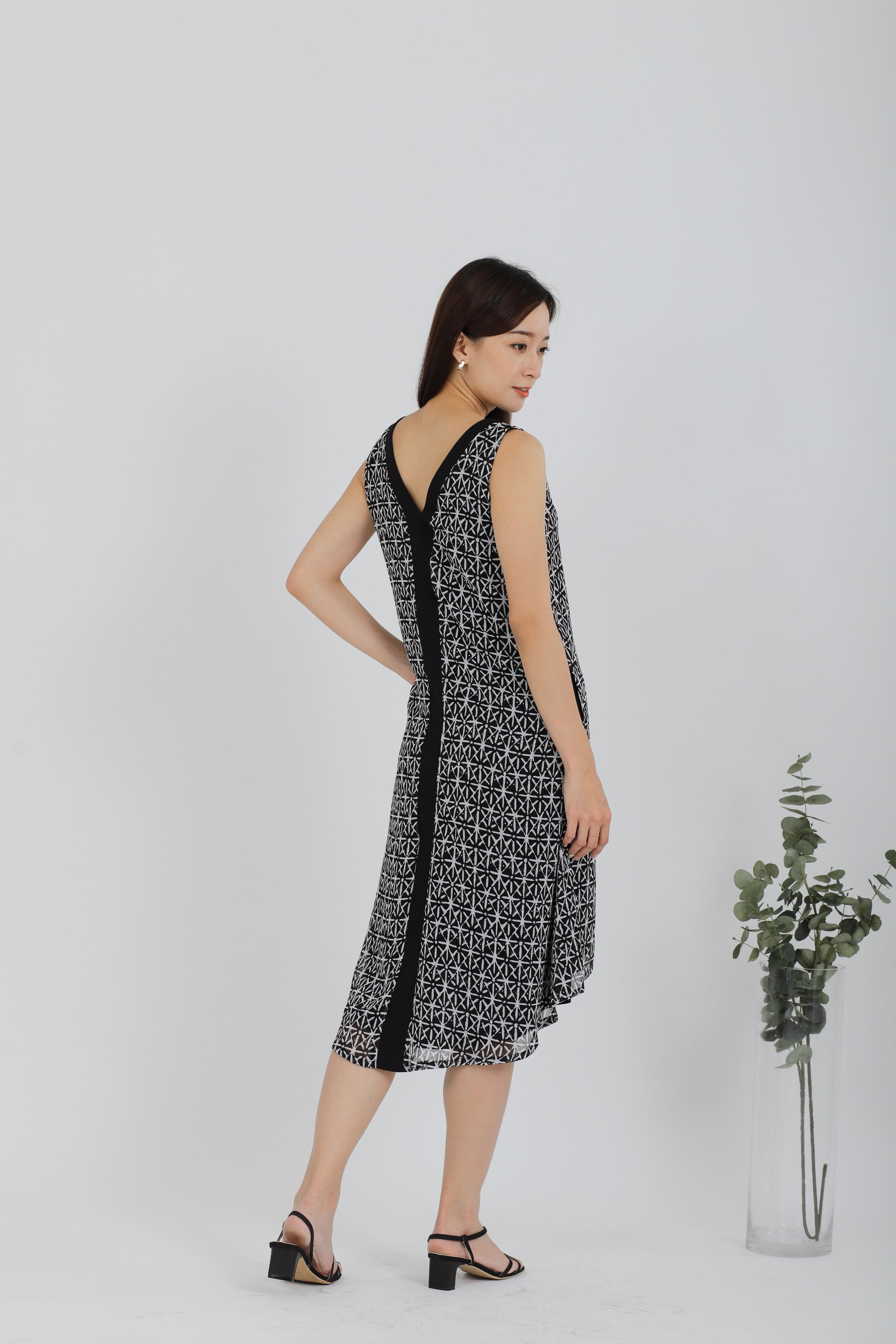 Rei Printed Shift Dress - Batik