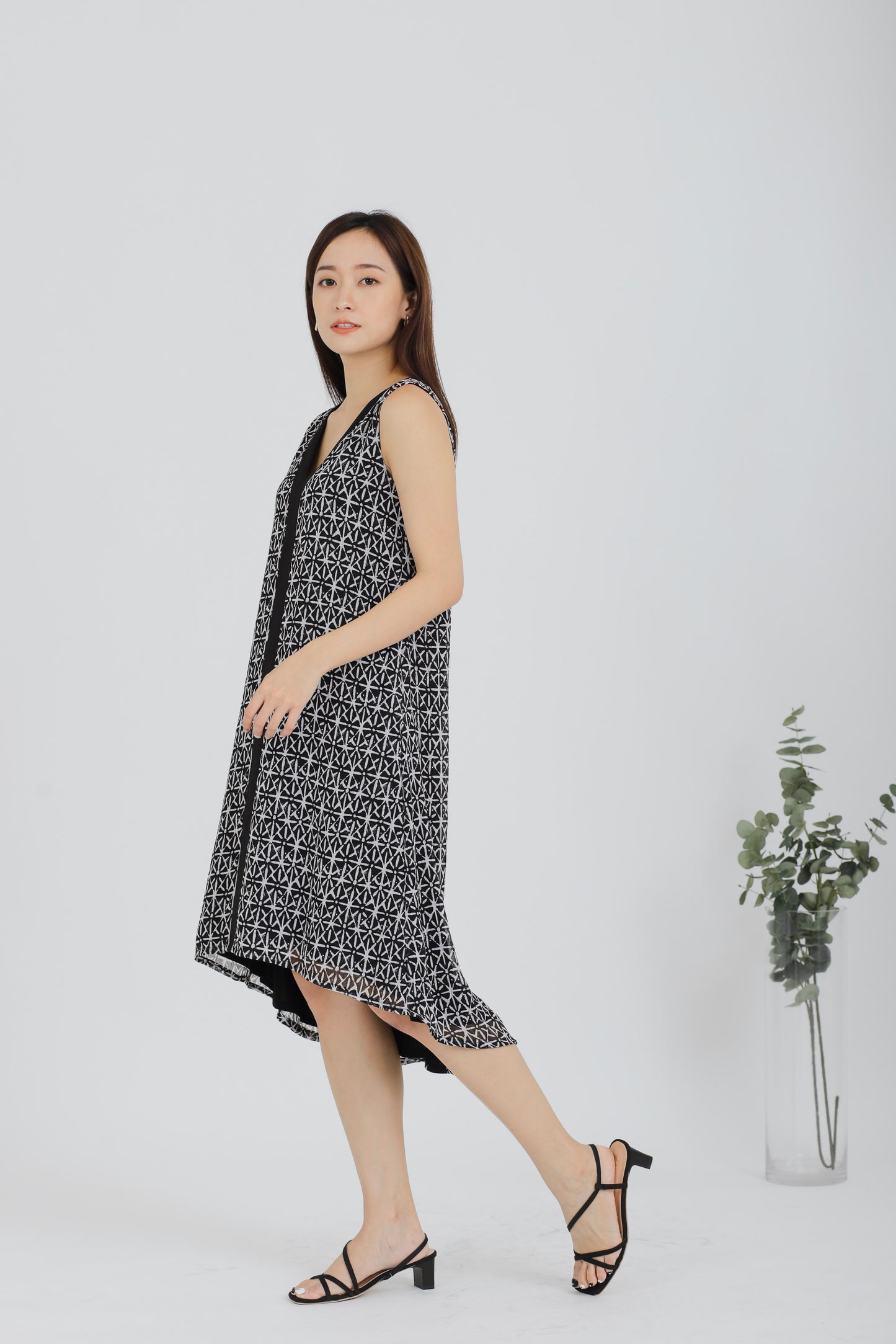 Rei Printed Shift Dress - Batik