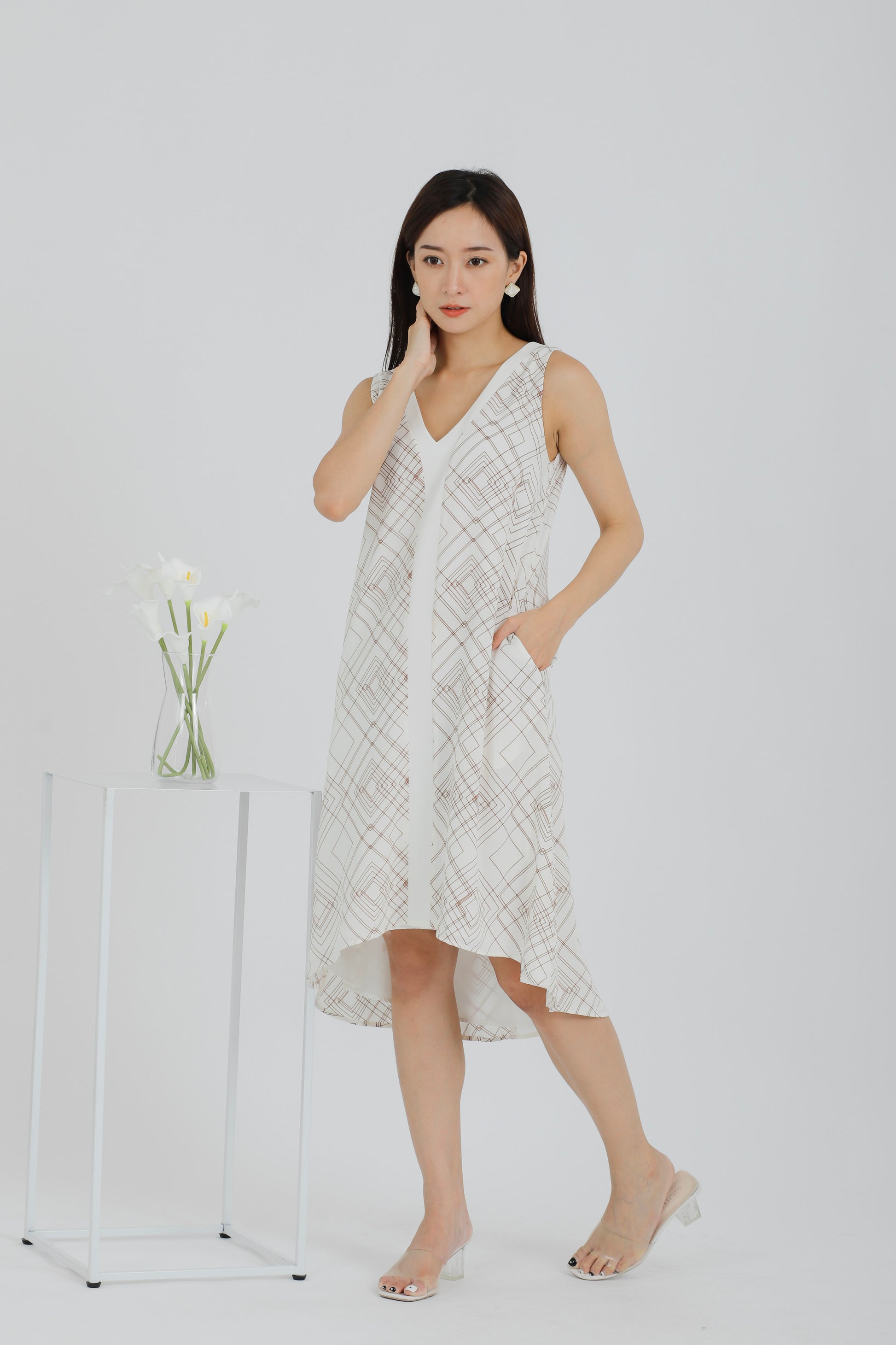 Rei Printed Shift Dress - White
