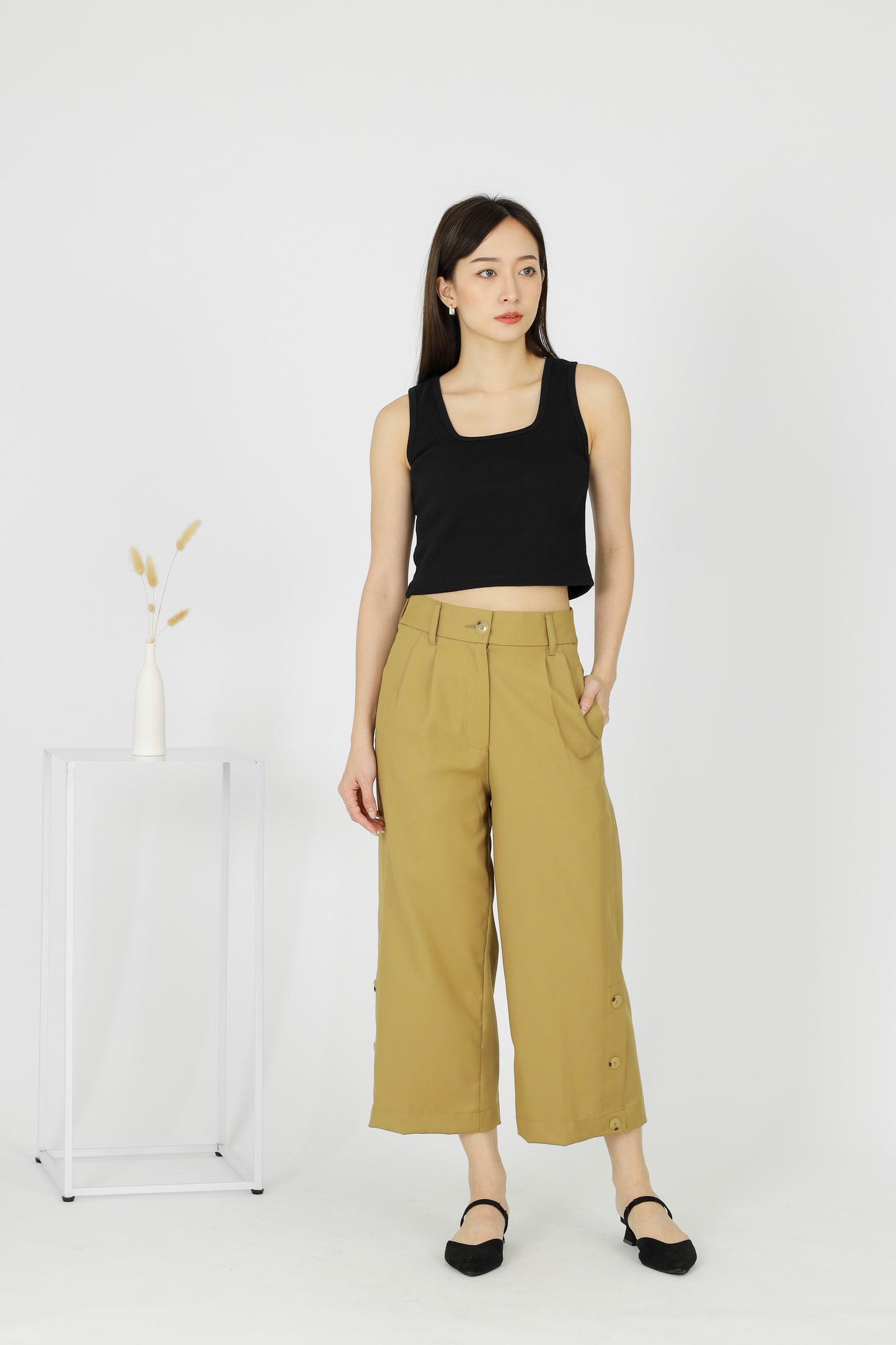 Ronda Buttoned Pant - Sand