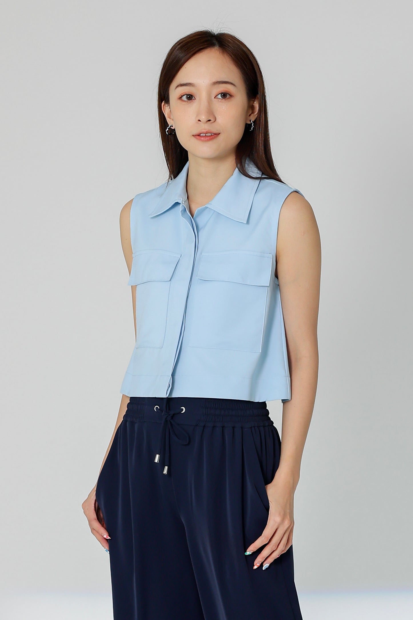 Sarin Flap Pocket Cropped Shirt - Light Blue