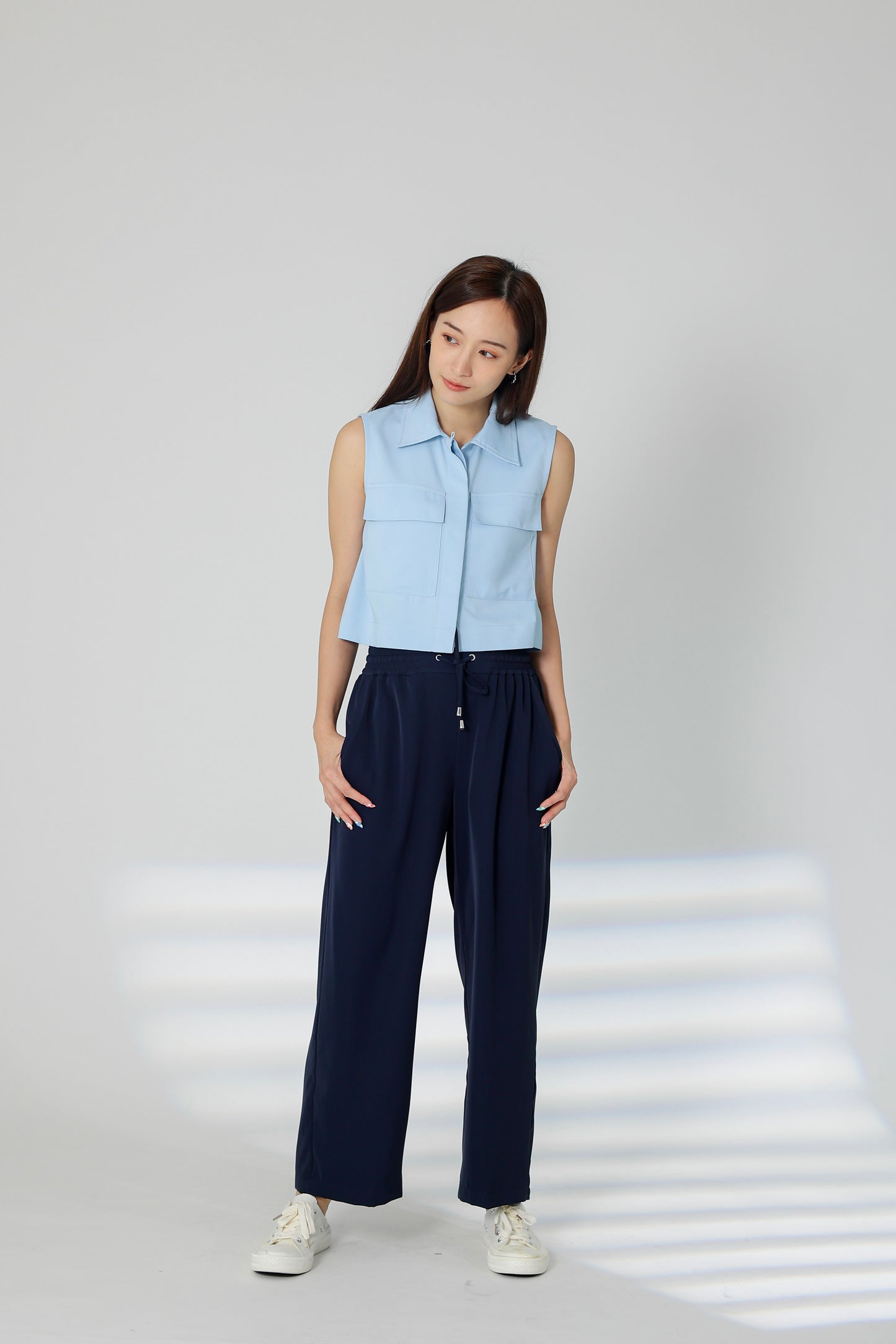 Sarin Flap Pocket Cropped Shirt - Light Blue
