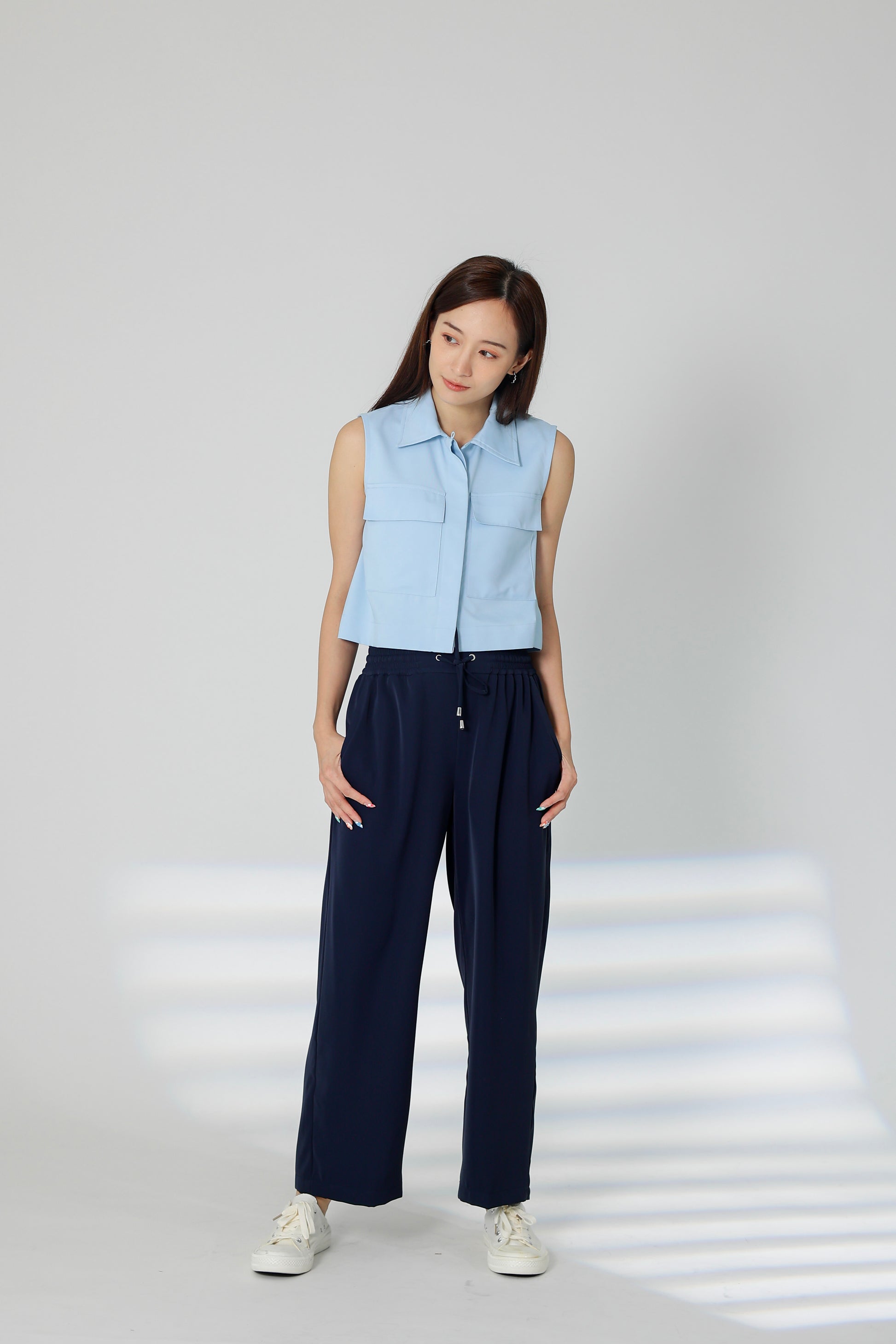 Sarin Flap Pocket Cropped Shirt - Light Blue