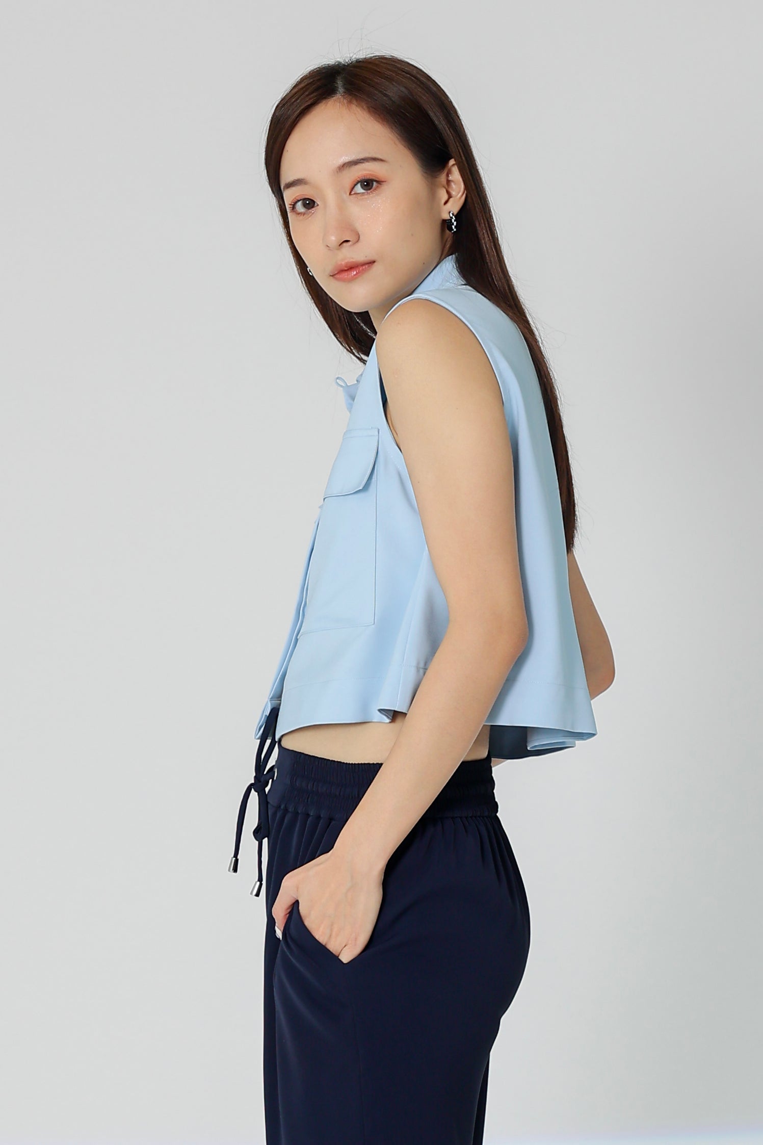 Sarin Flap Pocket Cropped Shirt - Light Blue