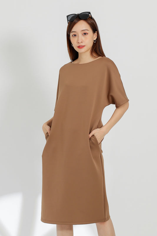 Sarrah Scuba Drape Short Sleeve Dress - Coffee