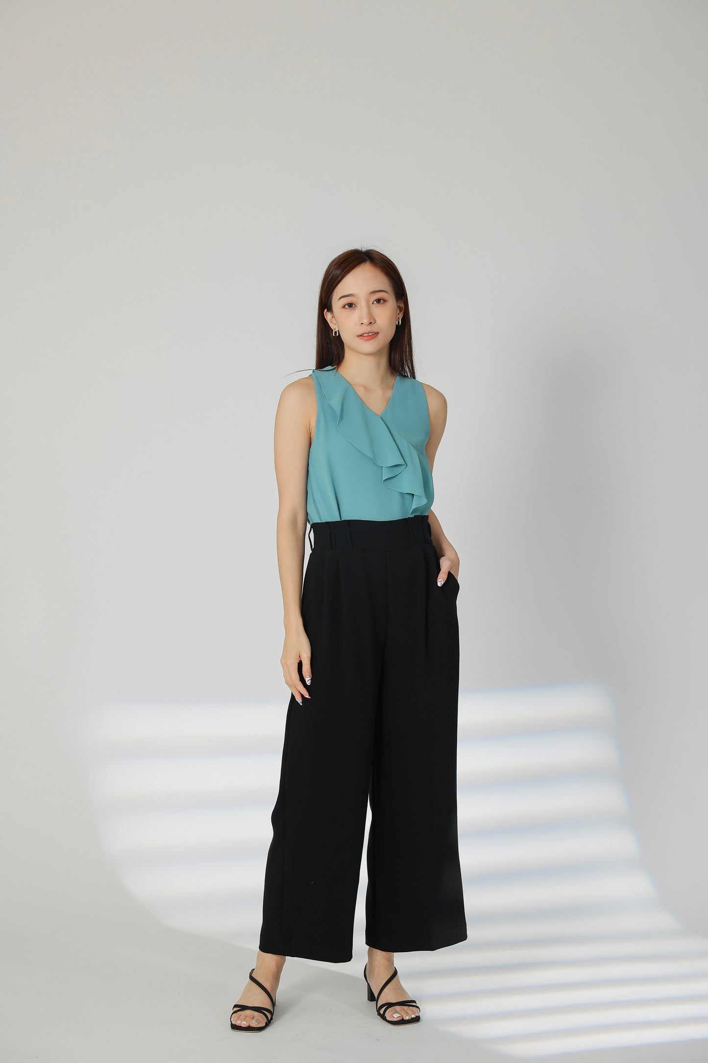 Terra Paperbag Waist Pant - Black