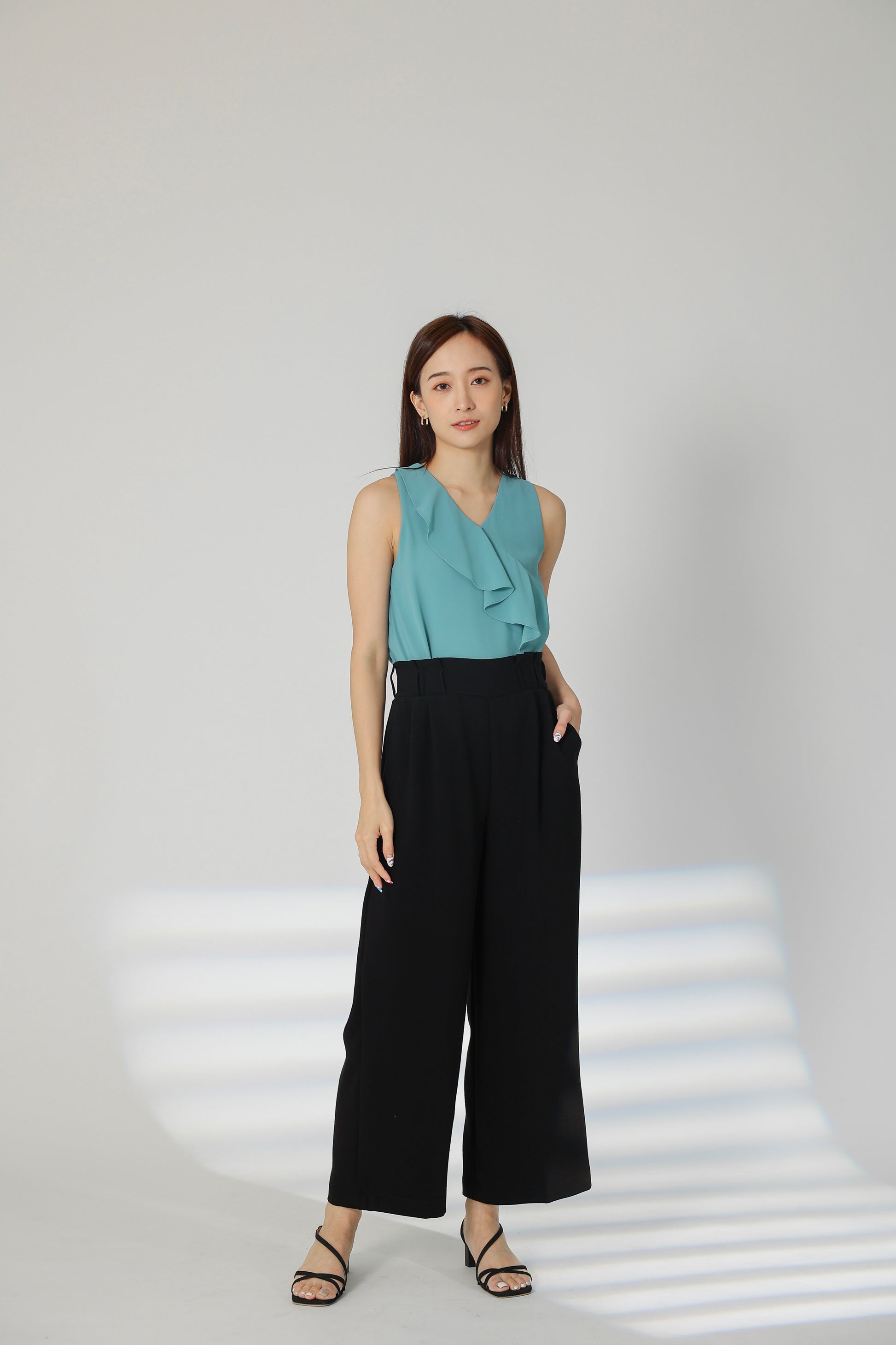 Terra Paperbag Waist Pant - Black