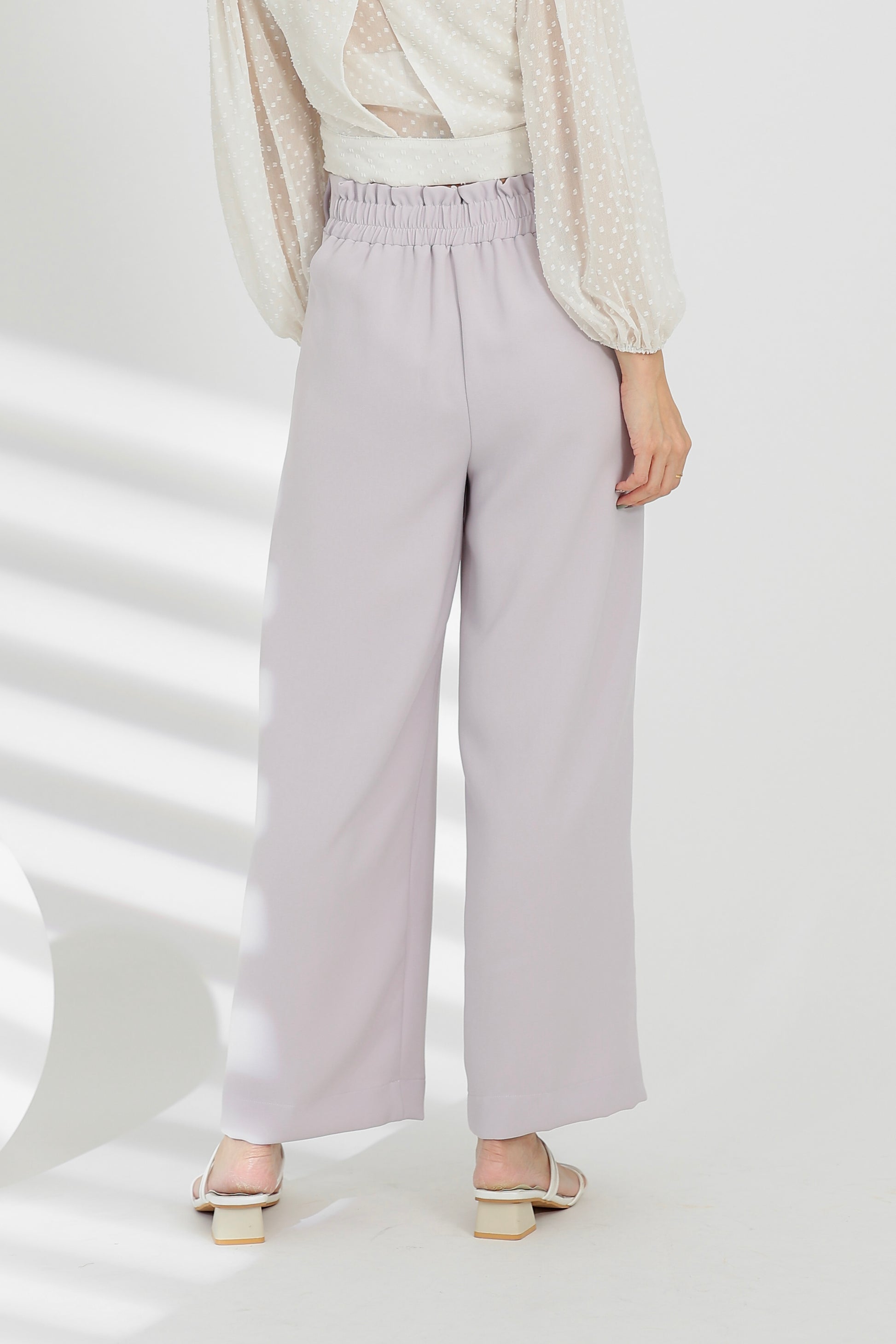 Terra Paperbag Waist Pant - Lilac