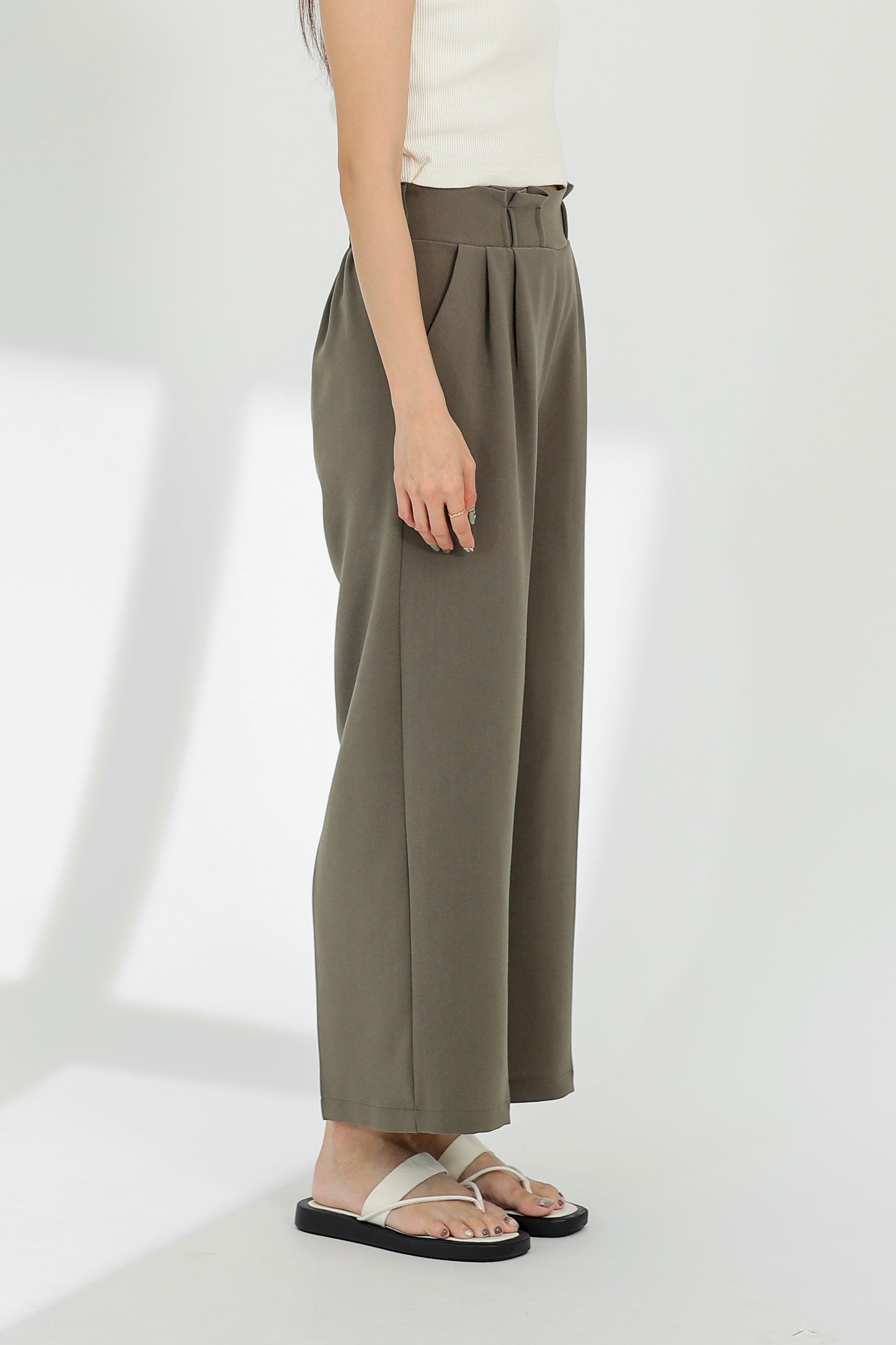 Terra Paperbag Waist Pant - Rip Olive