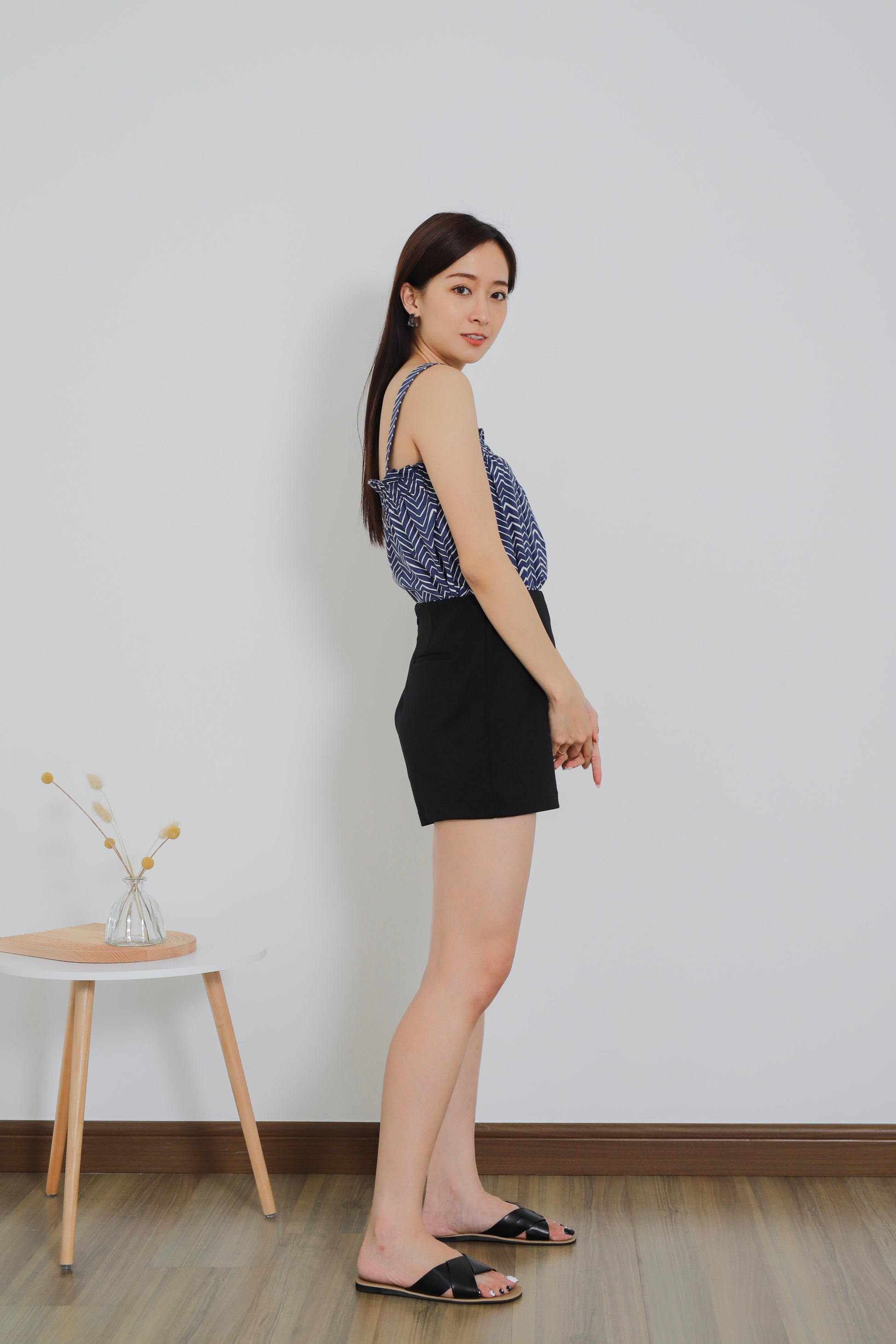 Tessa Everyday Short - Black