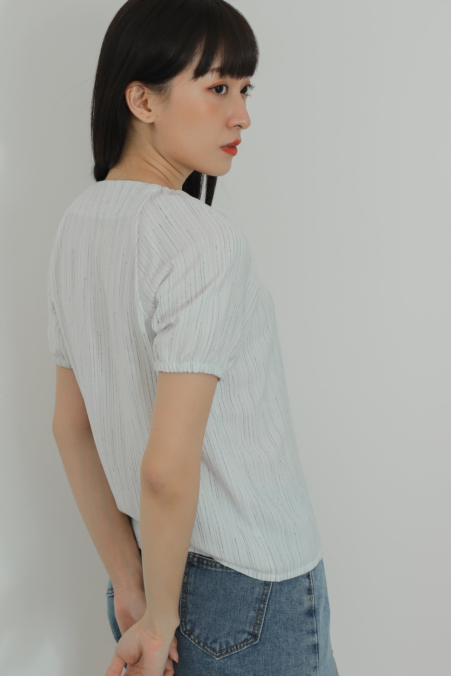 Alivia Raglan Puff Sleeve Top