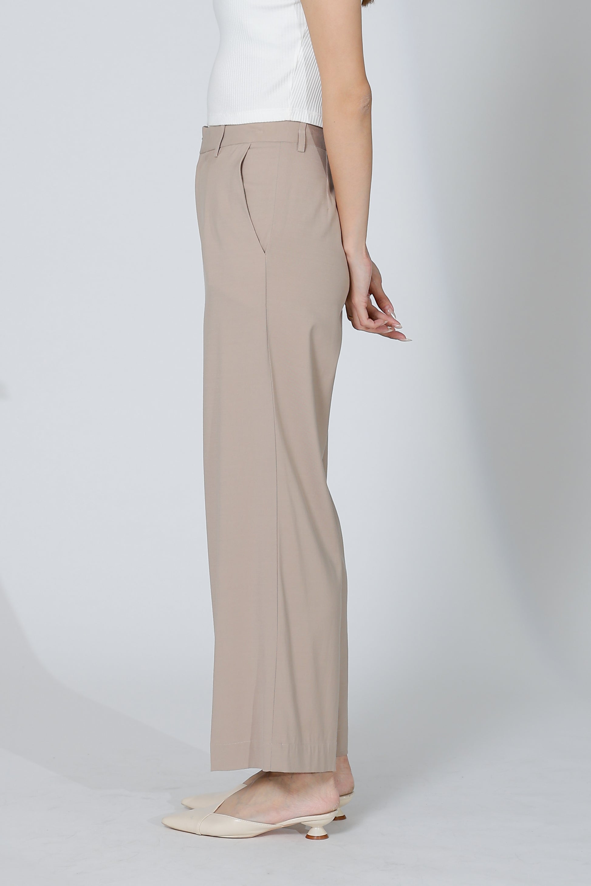 Audra Extended Waistband Pant - Khaki