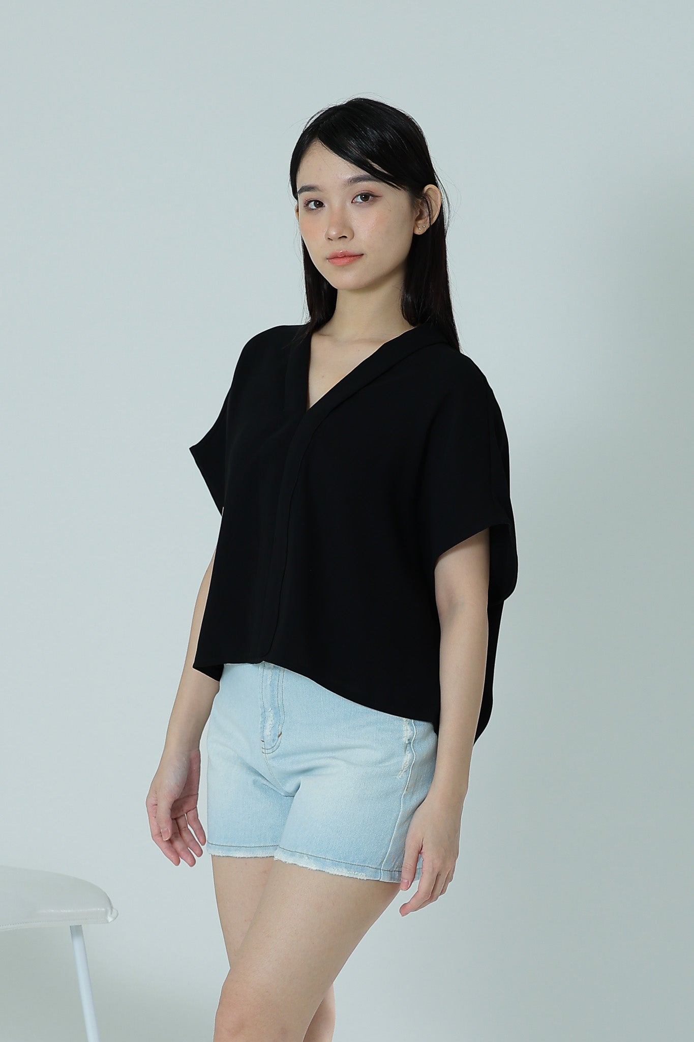 Beth Relaxed Top - Black