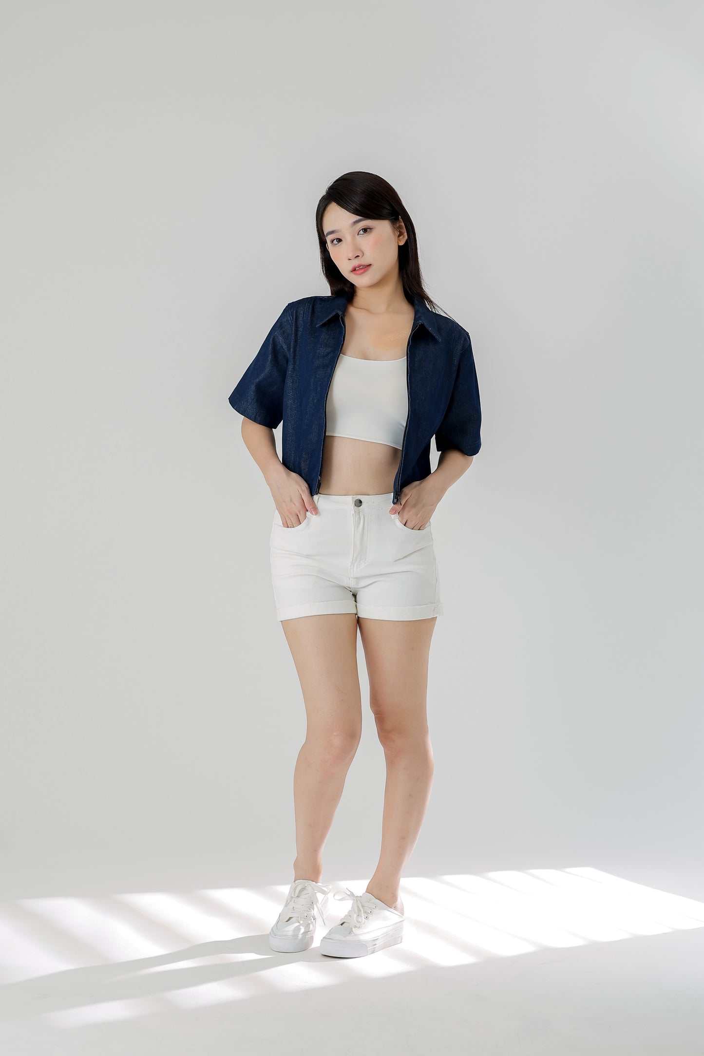 Callen Zipper Top - Dk Blue