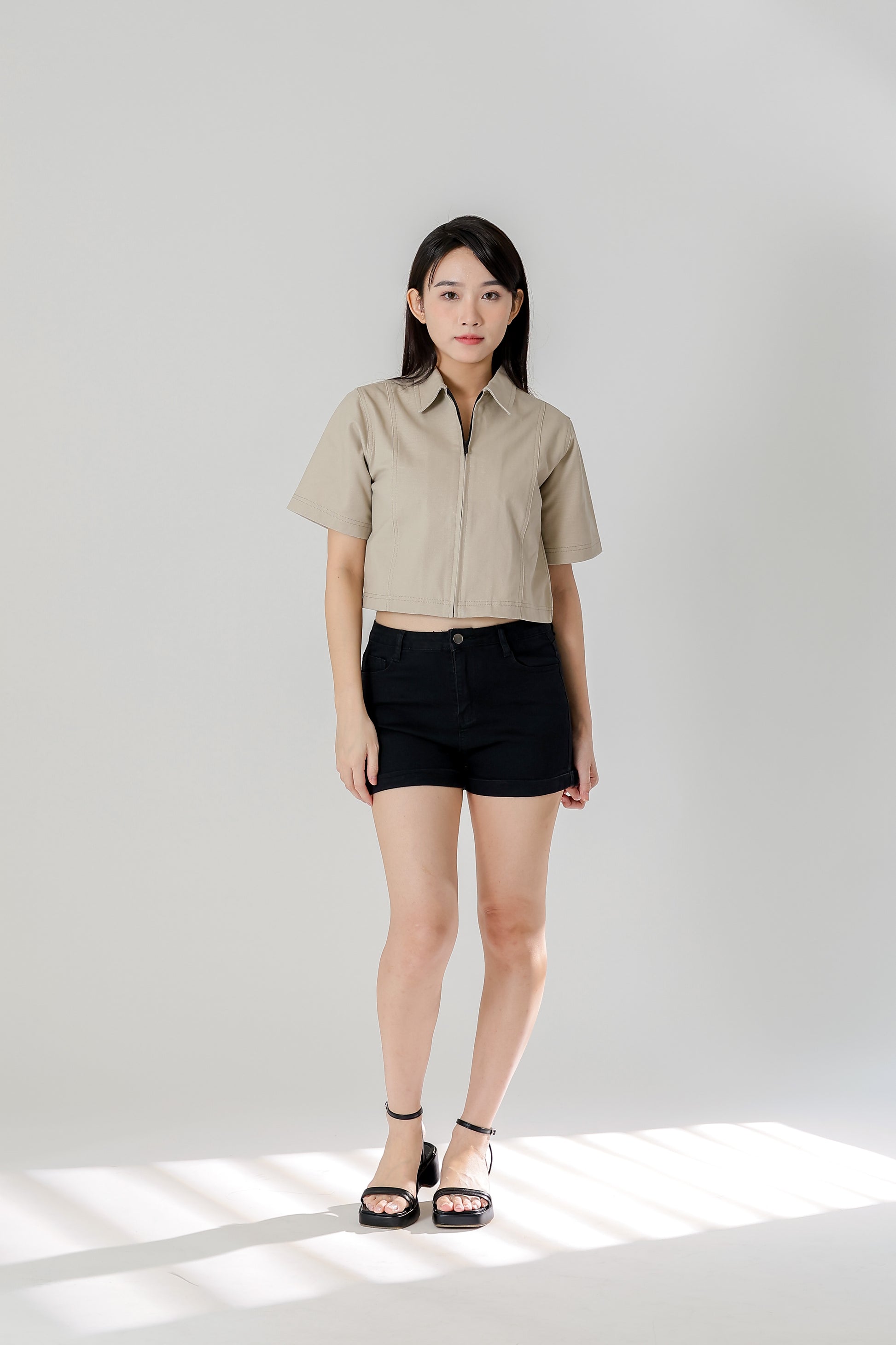 Callen Zipper Top - Cream