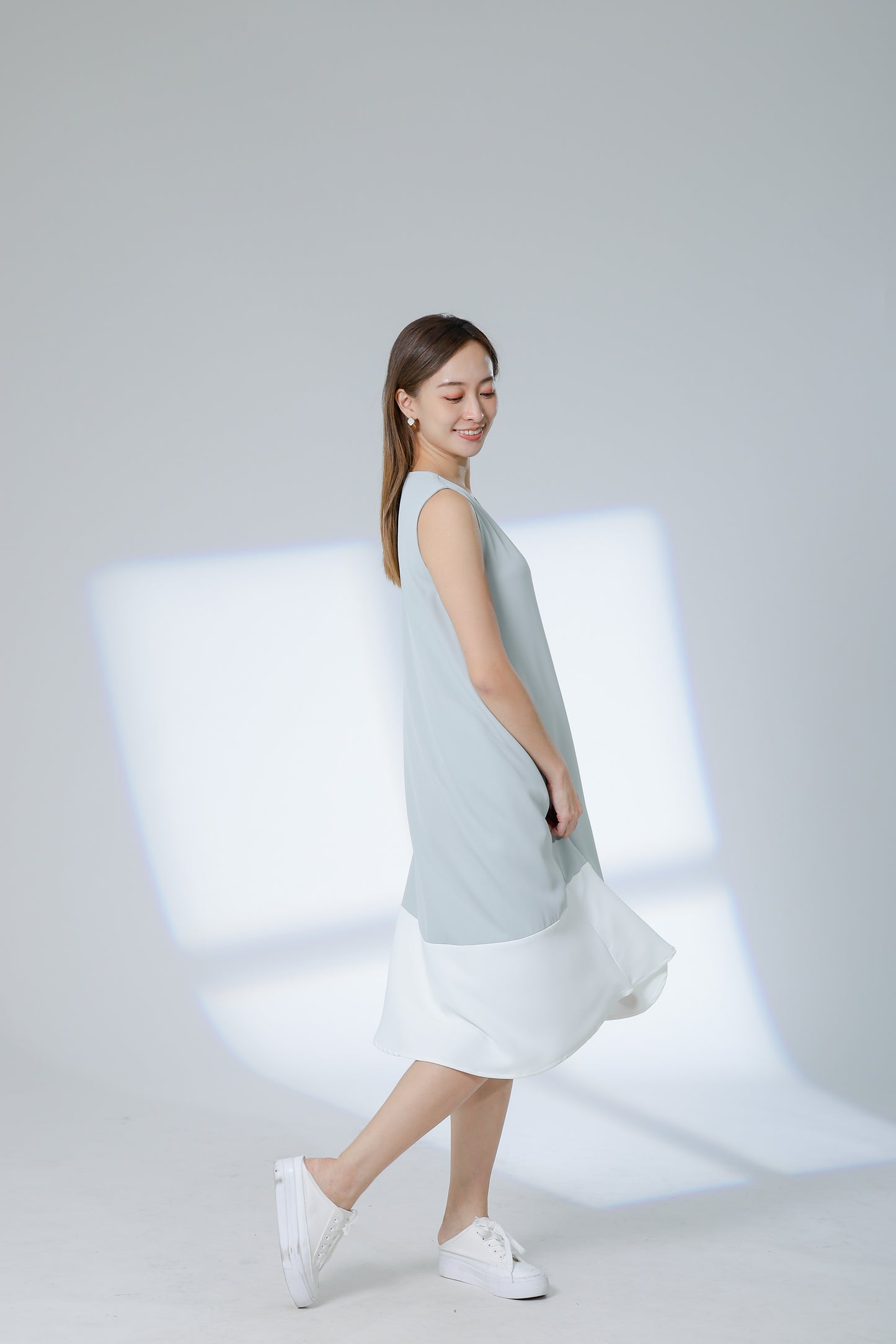 Camille Colour Block Dress - Sage/Ivory