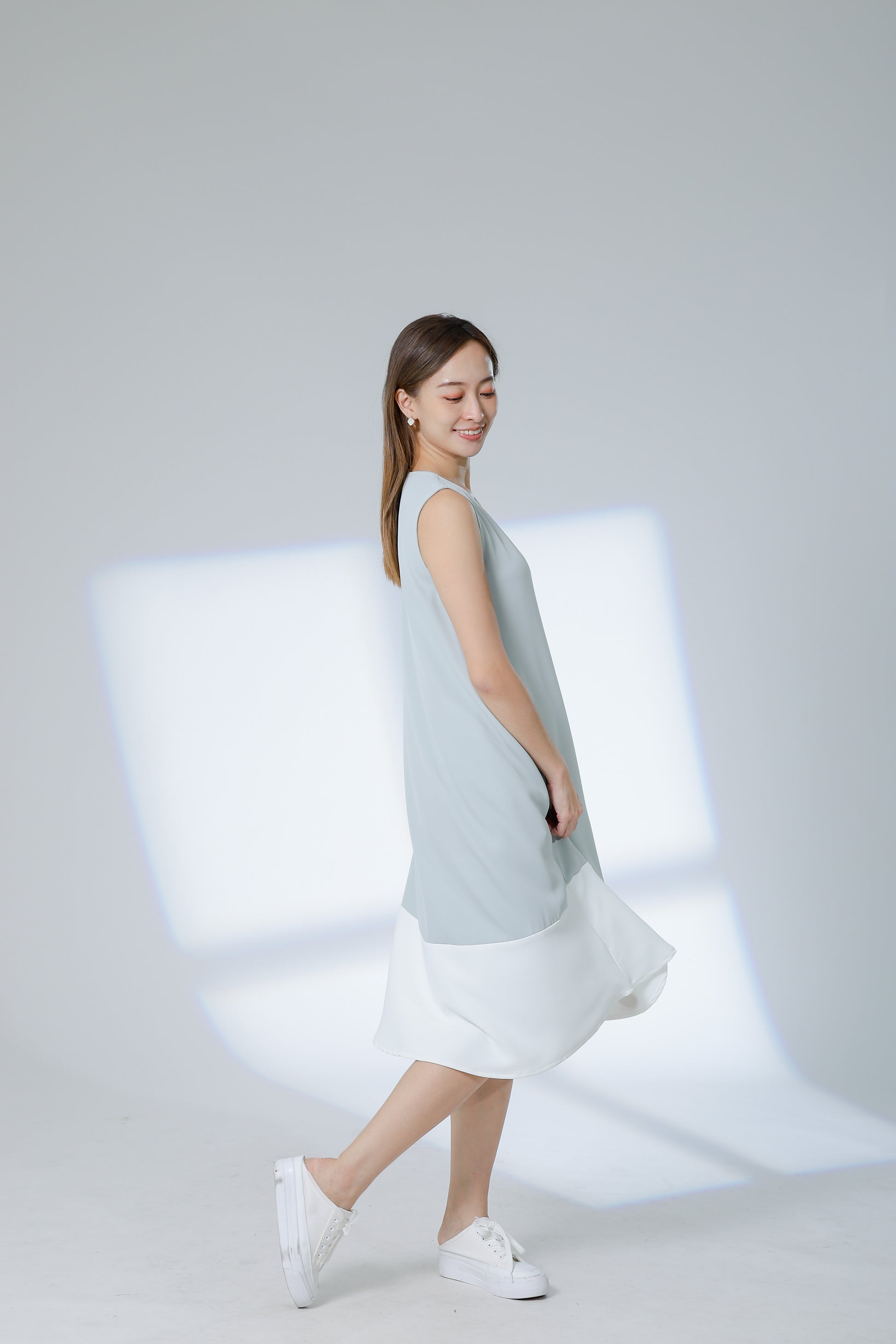 Camille Colour Block Dress - Sage/Ivory