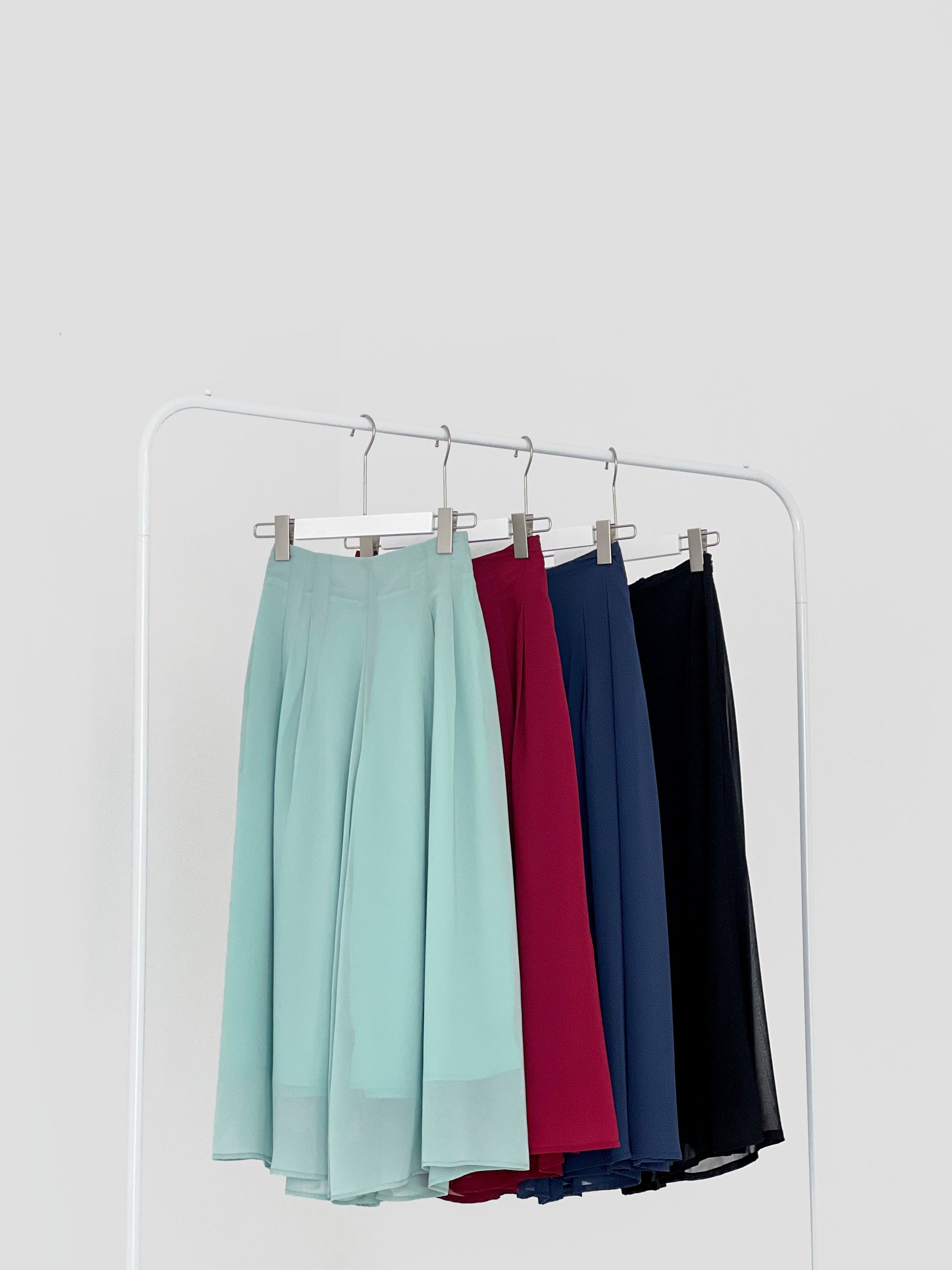 Cassidy Culotte Pants - Maroon