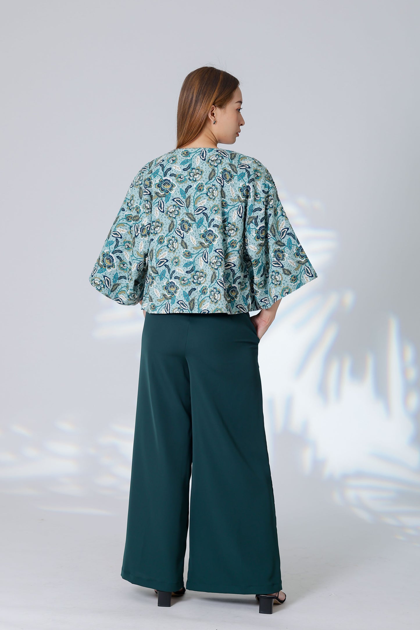Celeste Reversible Kimono Jacket - Floral/Navy