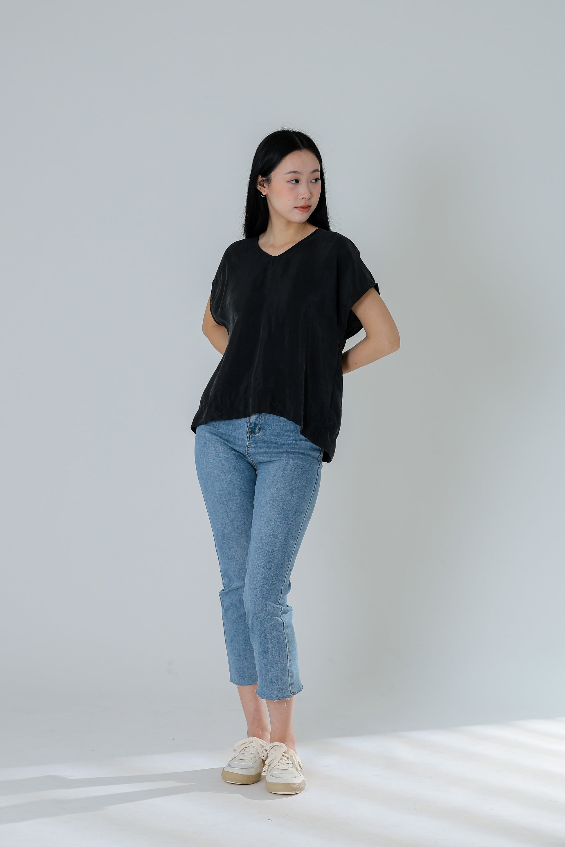 Cherris Unique Back Top - Black