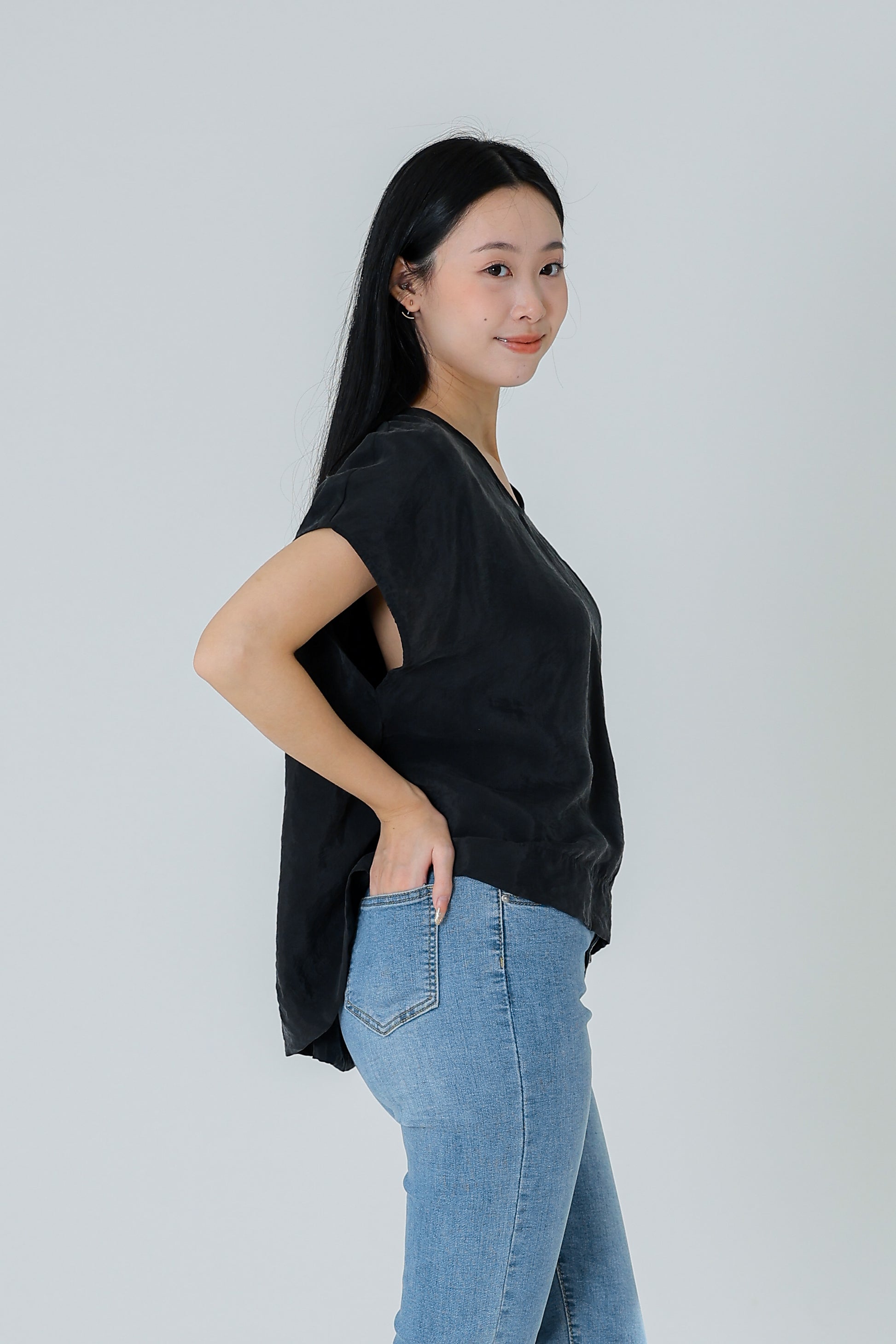 Cherris Unique Back Top - Black