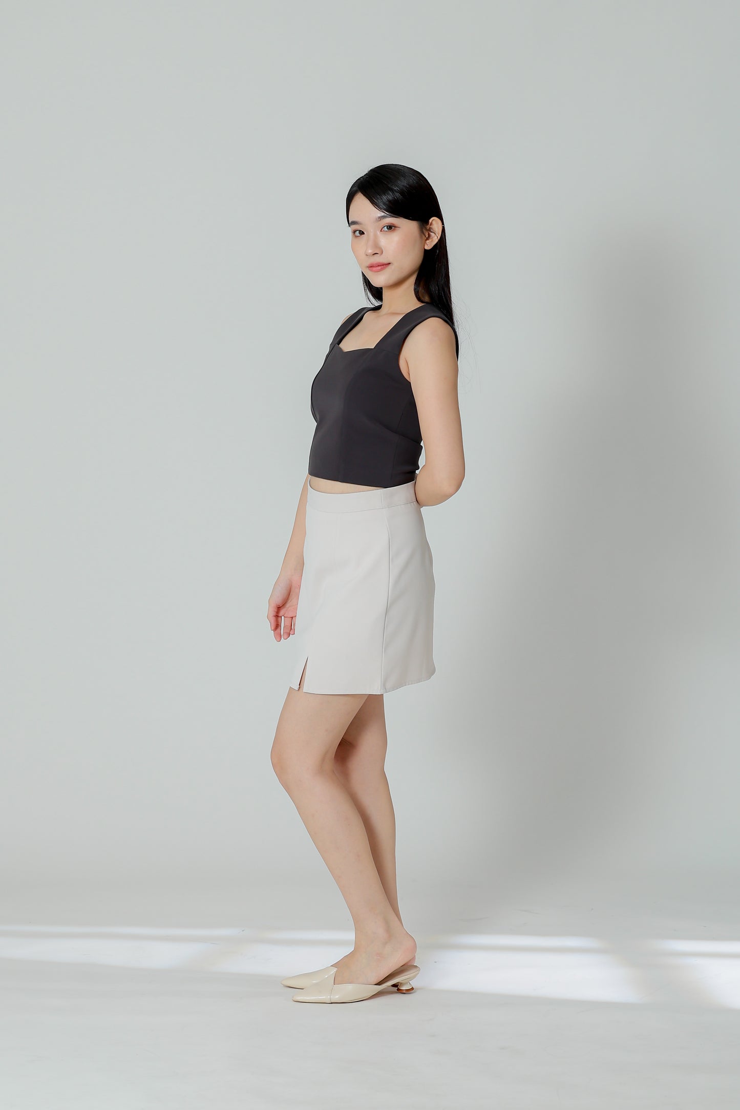 Cora Sweetheart Cropped Top - Dk Grey