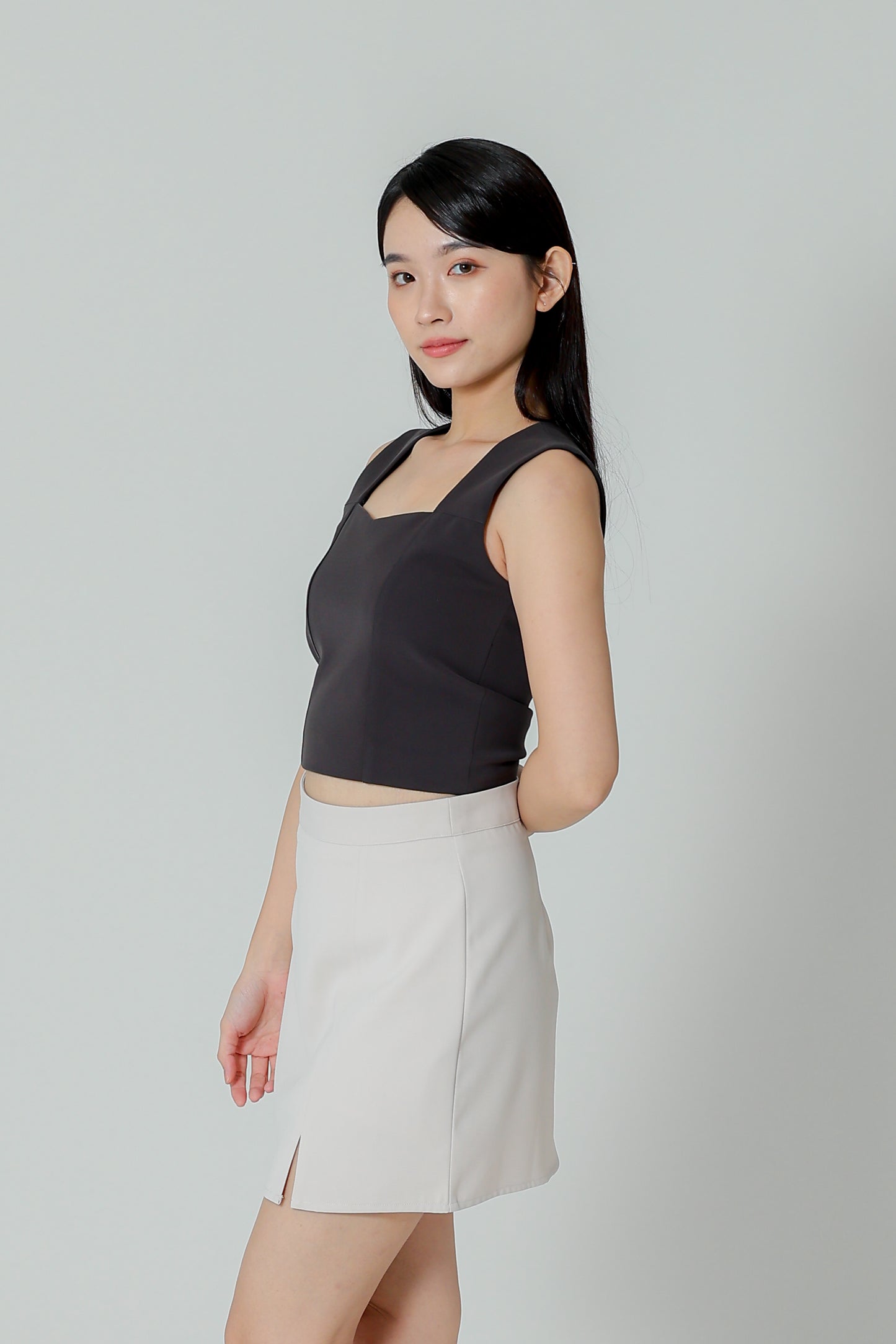 Cora Sweetheart Cropped Top - Dk Grey