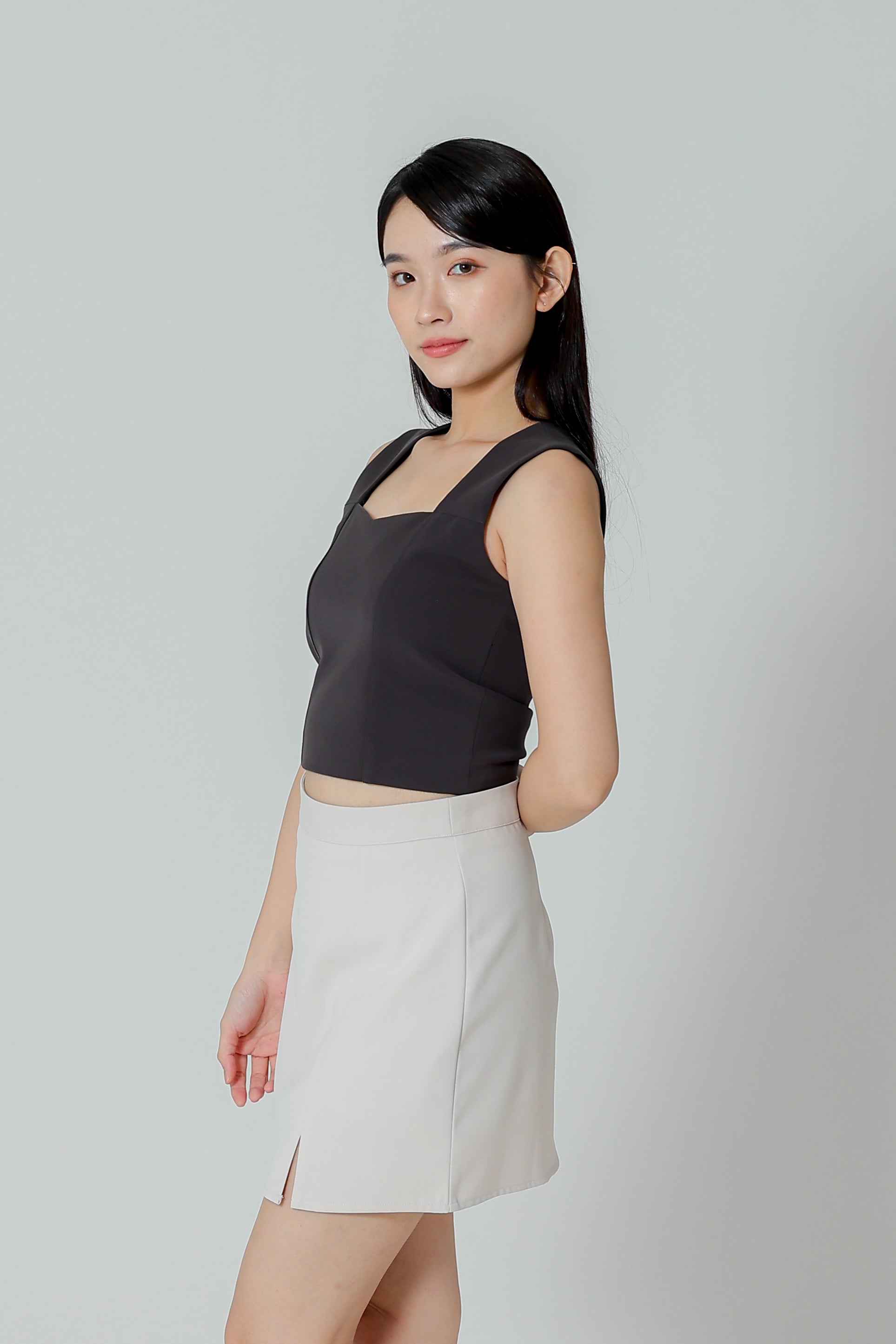 Cora Sweetheart Cropped Top - Dk Grey