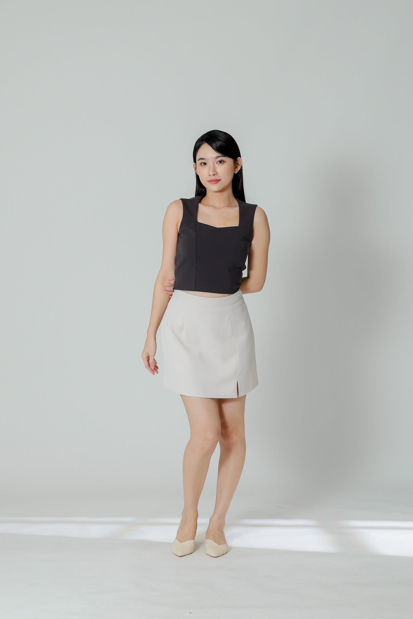 Cora Sweetheart Cropped Top - Dk Grey