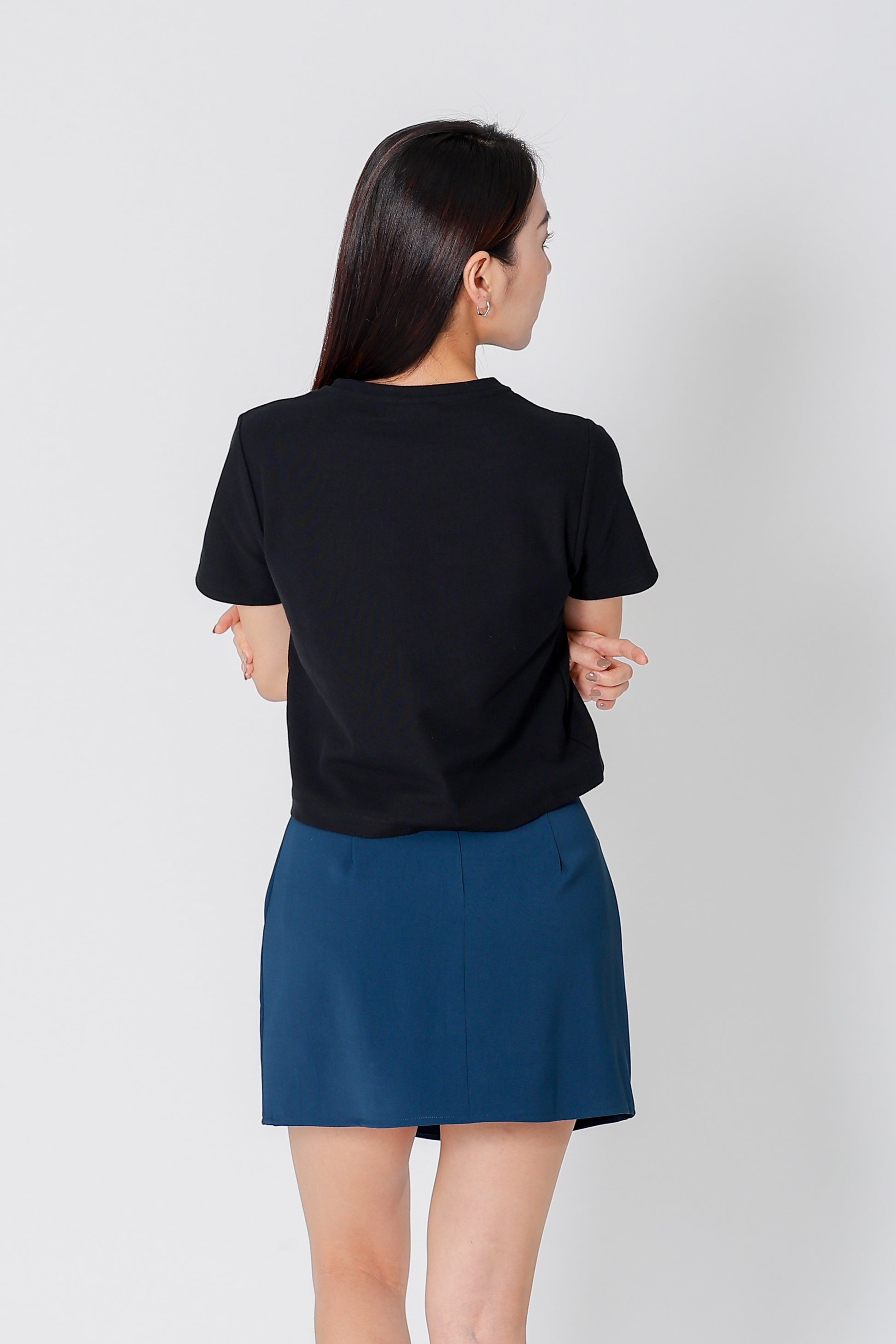 Dayna Round Neck Tee - Black