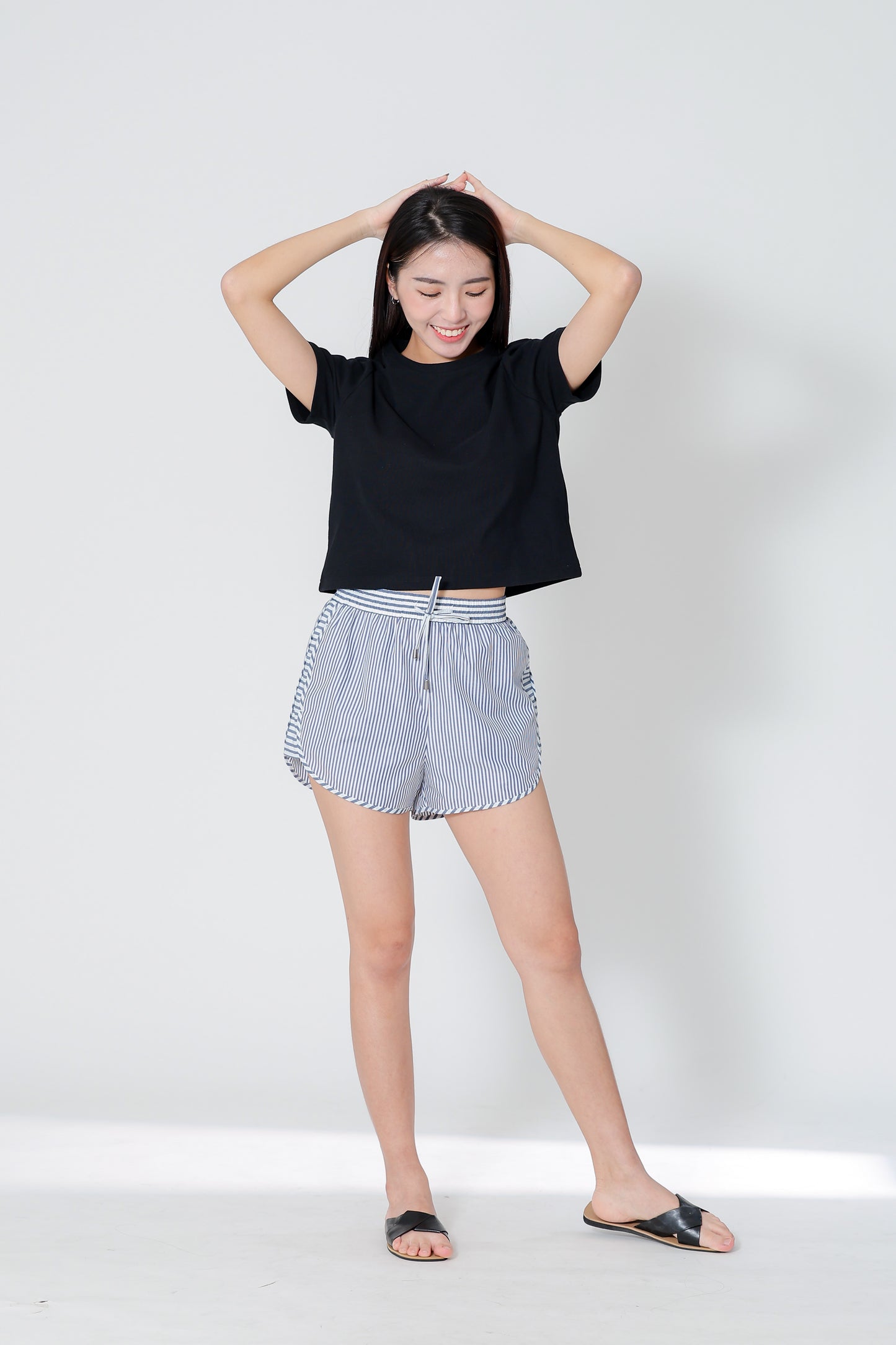 Dayna Round Neck Tee - Black
