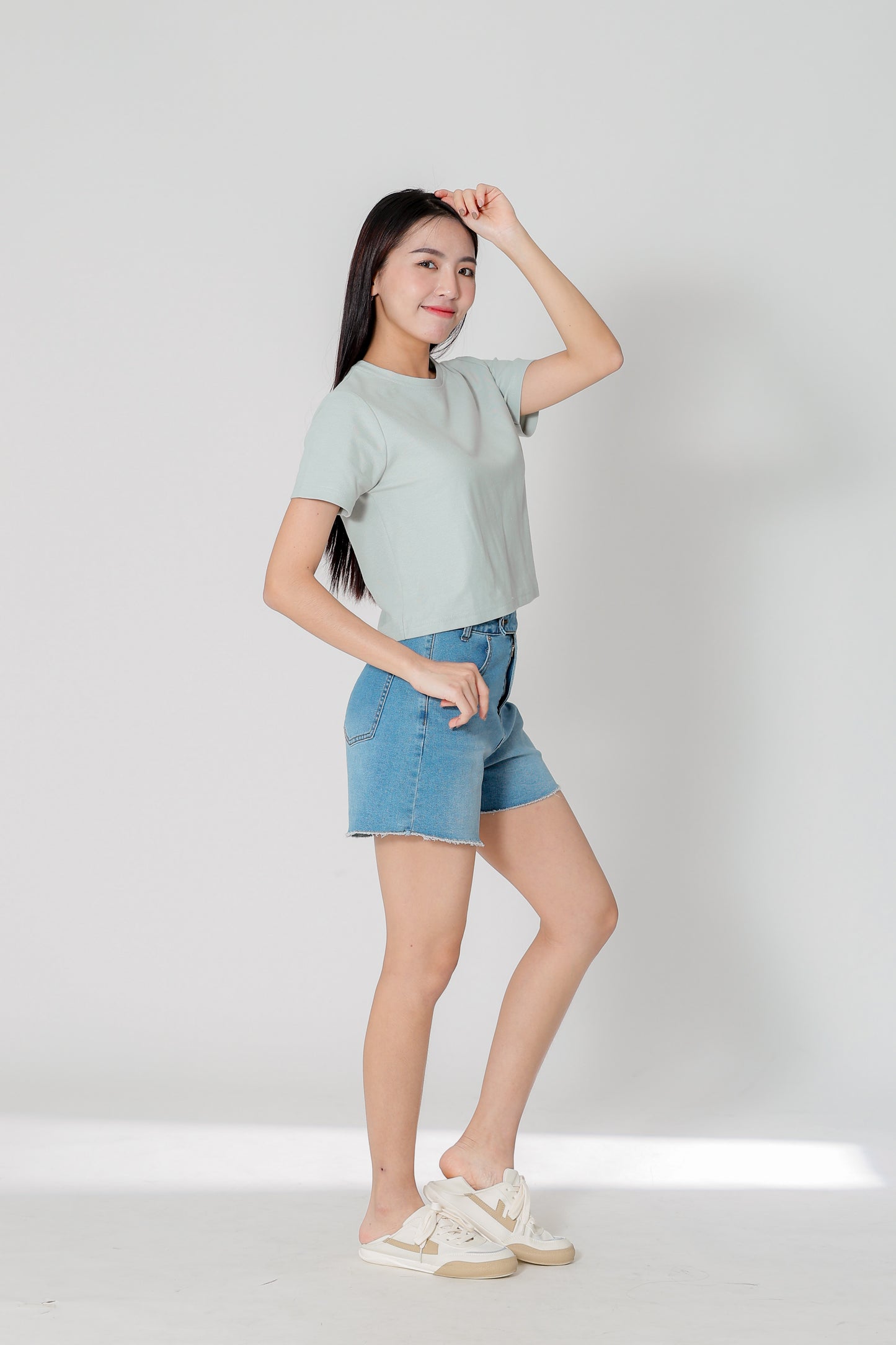 Dayna Round Neck Tee - Seafoam Green
