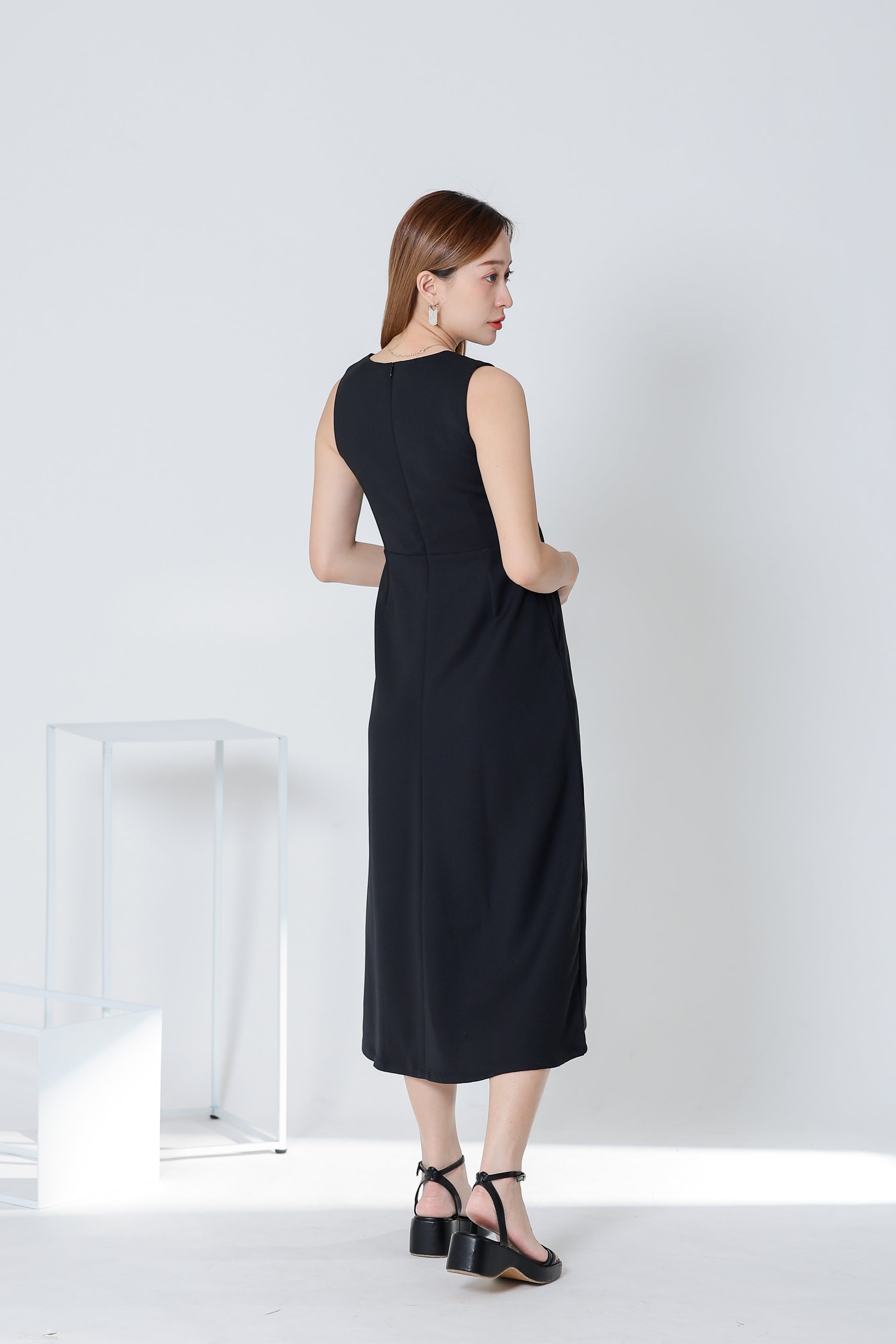 Diane Square Neck Midi Dress - Black