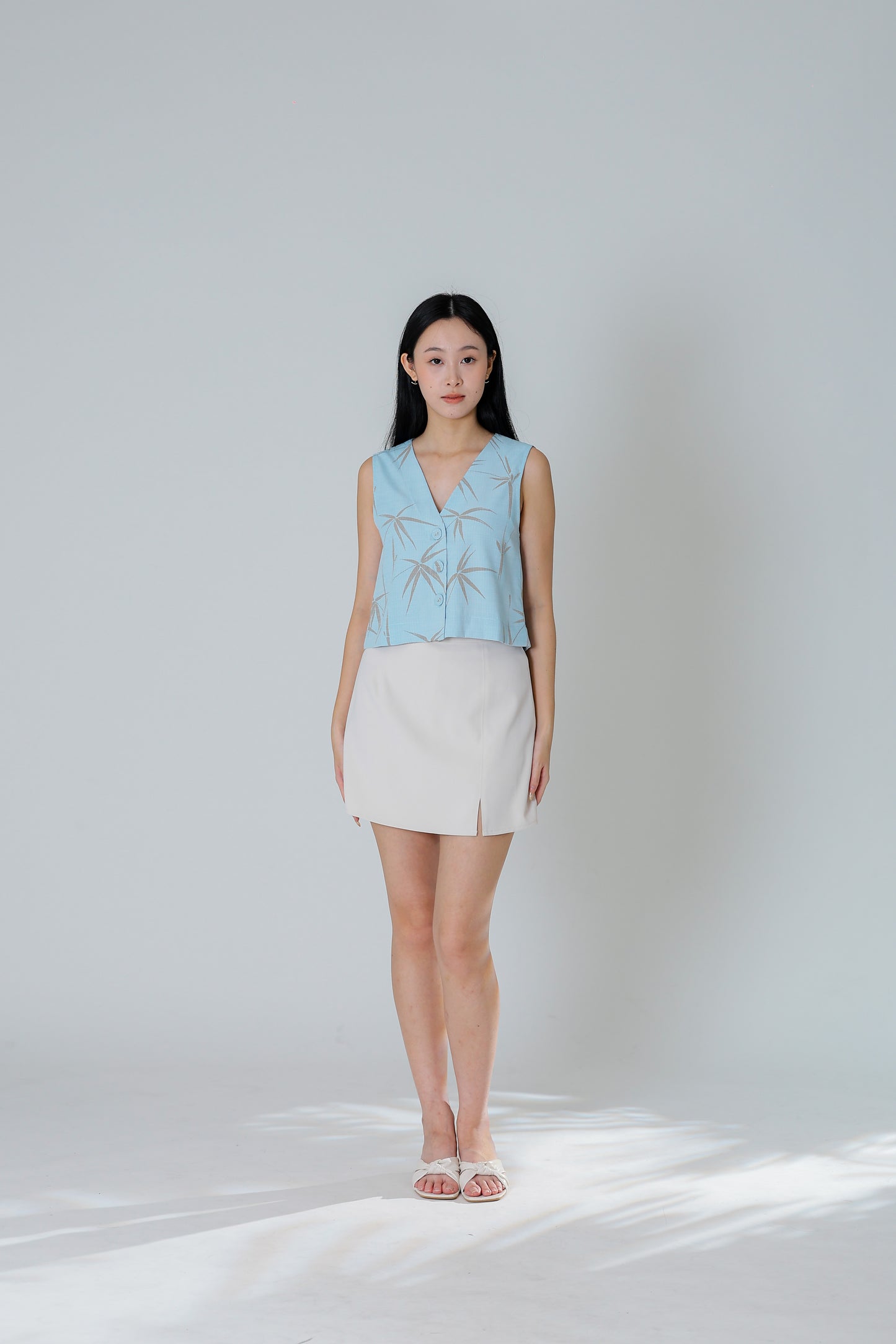 Drika V Neck Printed Top - Bamboo