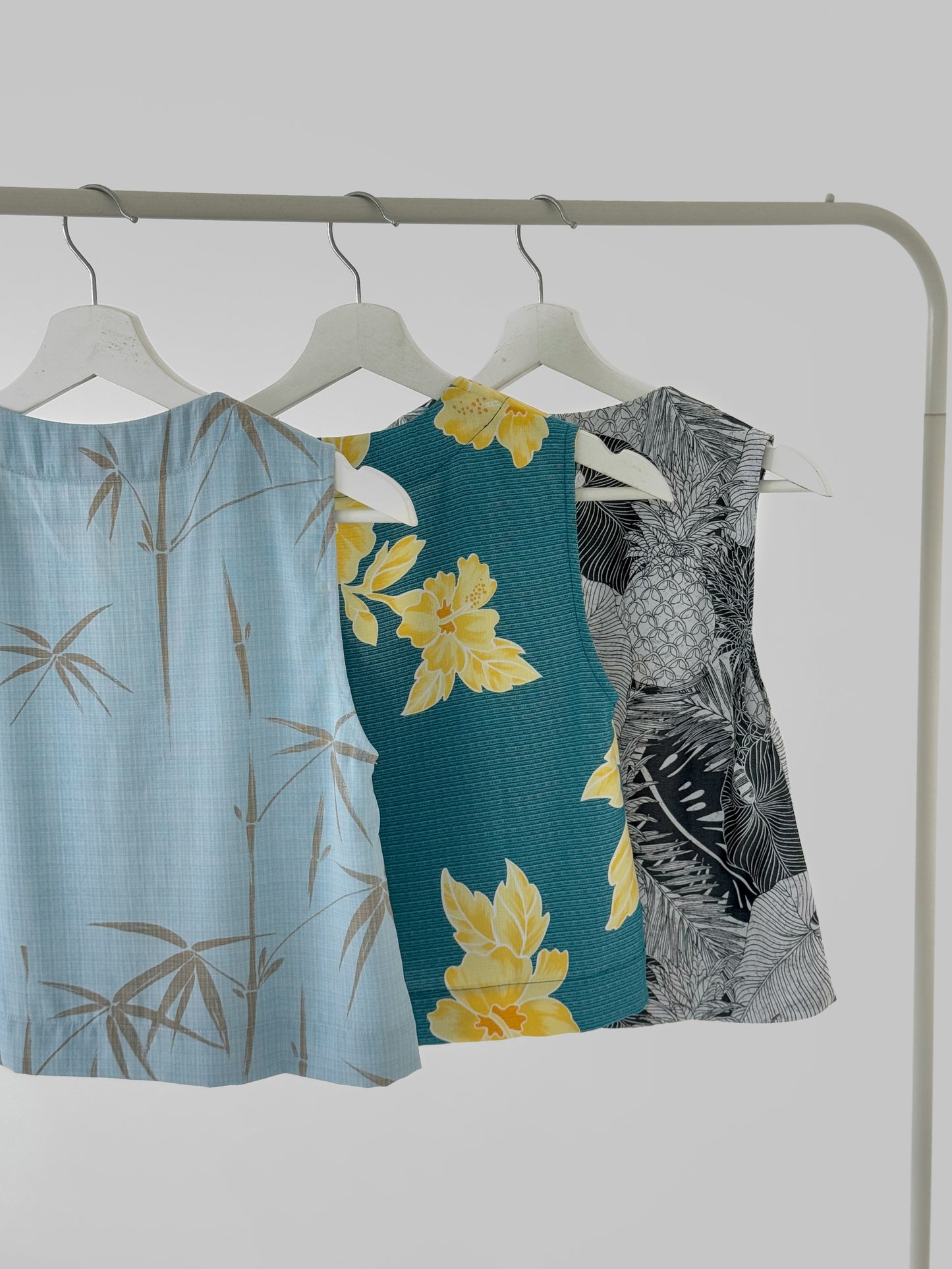 Drika V Neck Printed Top - Bamboo