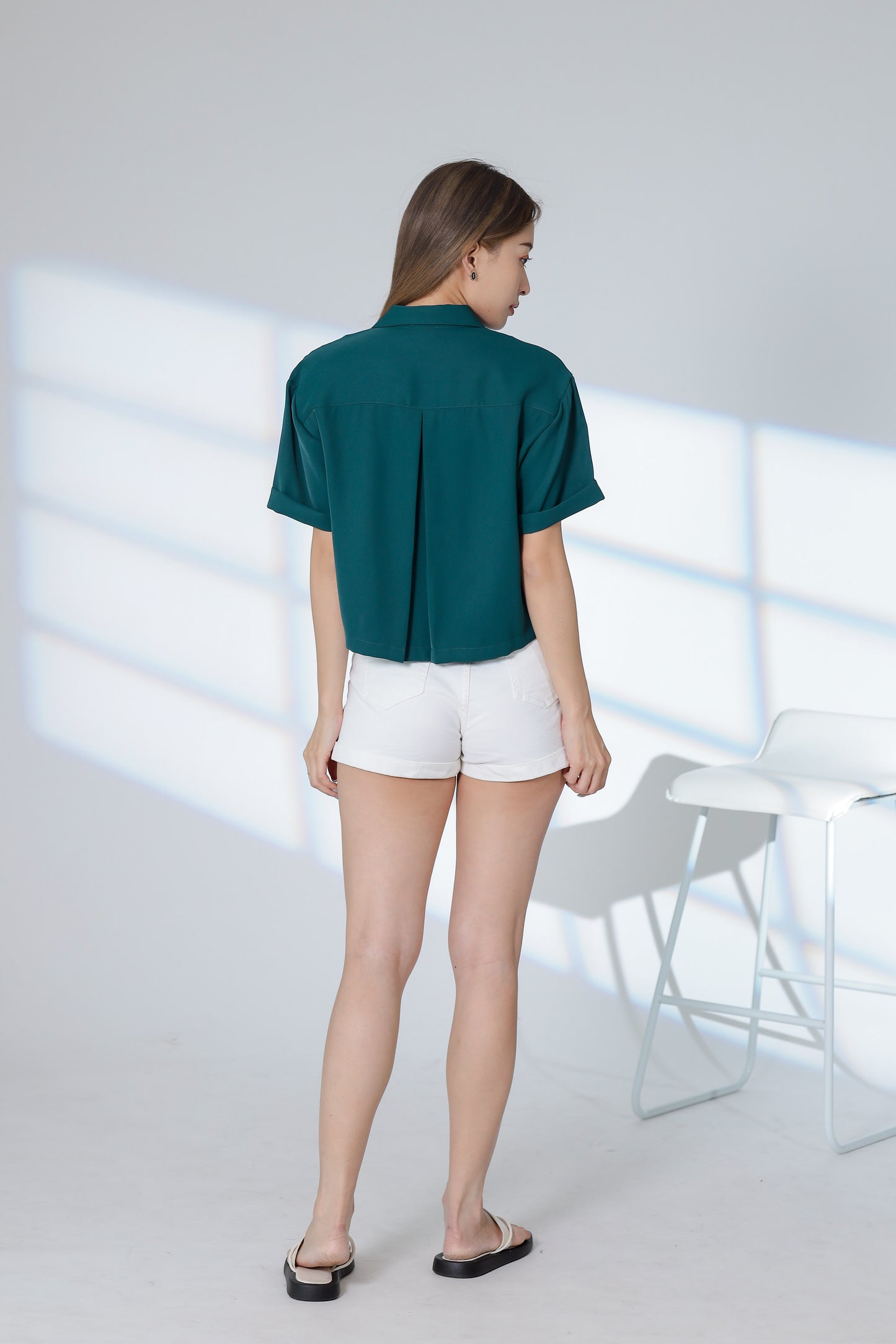 Ennis Notched Collar Top - Emerald