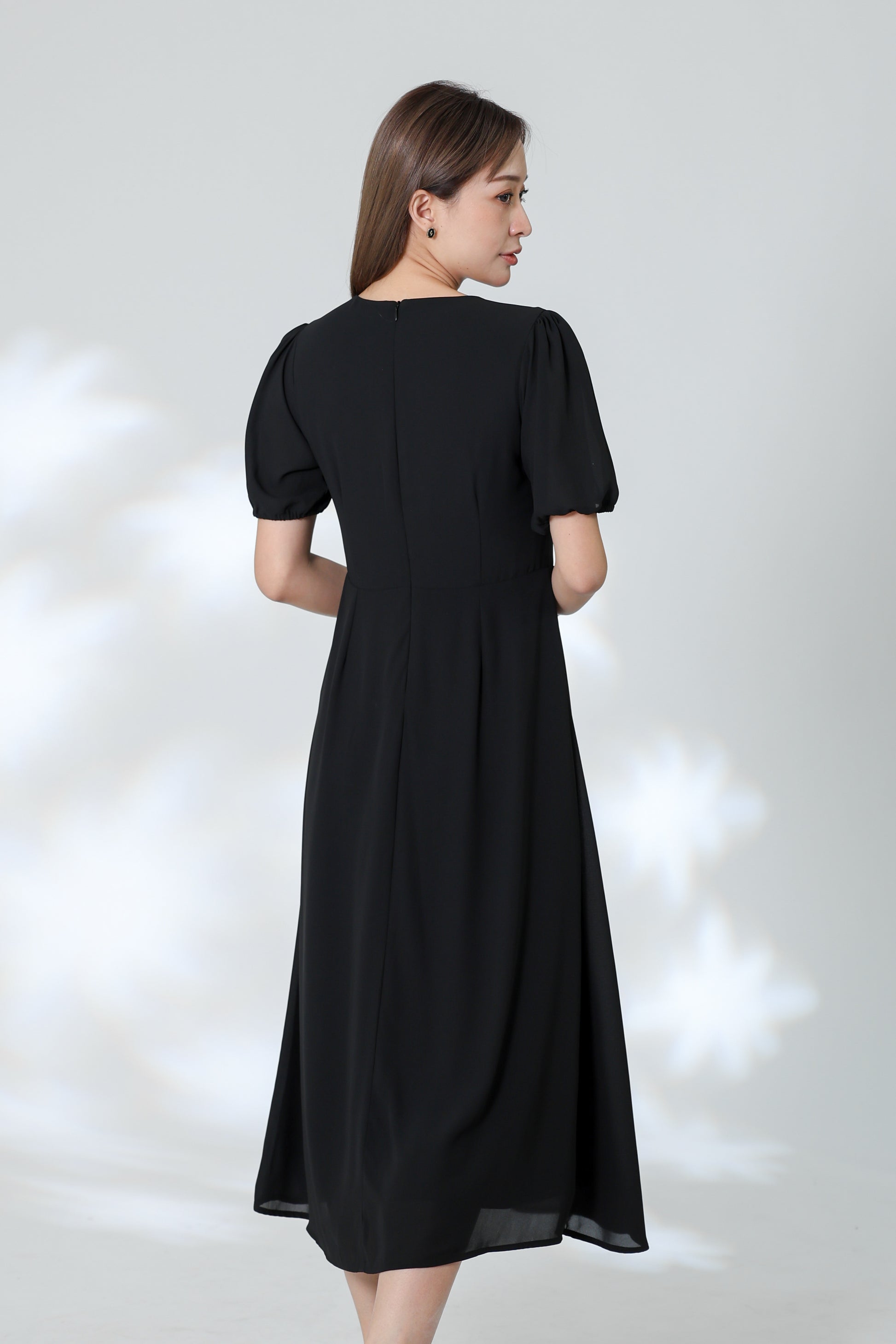 Exi Puff Sleeve Midi Dress - Black